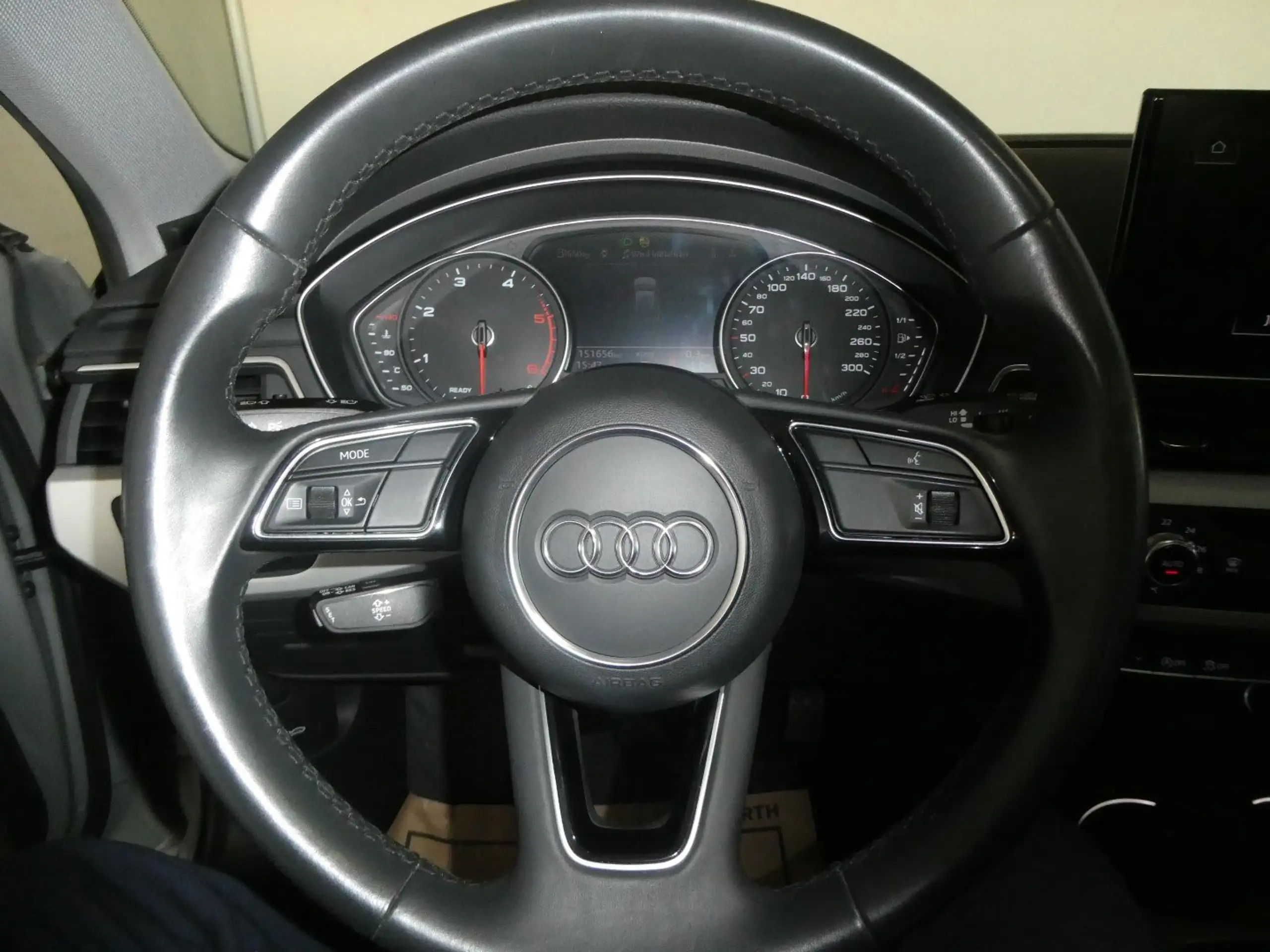 Audi - A4