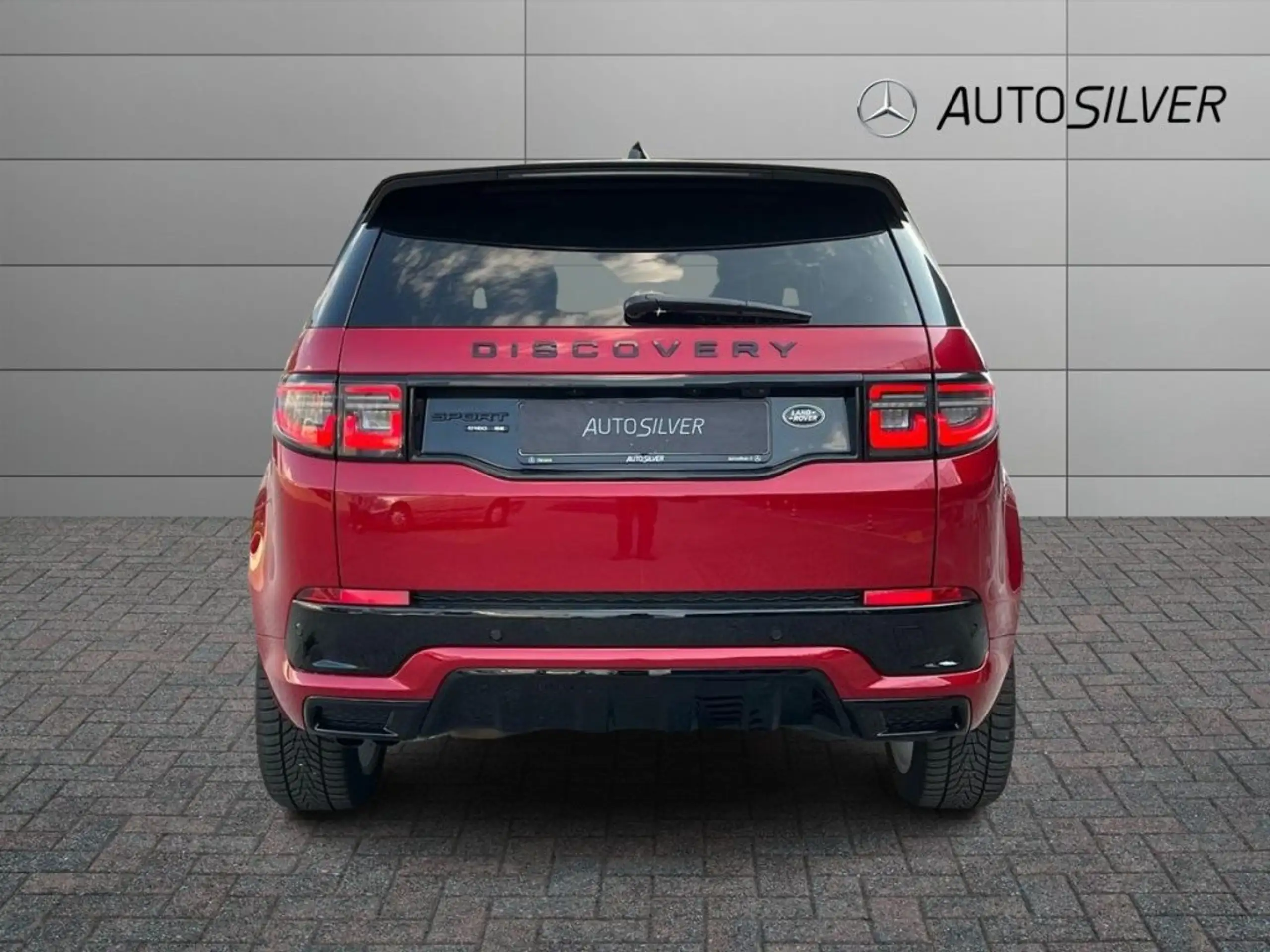 Land Rover - Discovery Sport