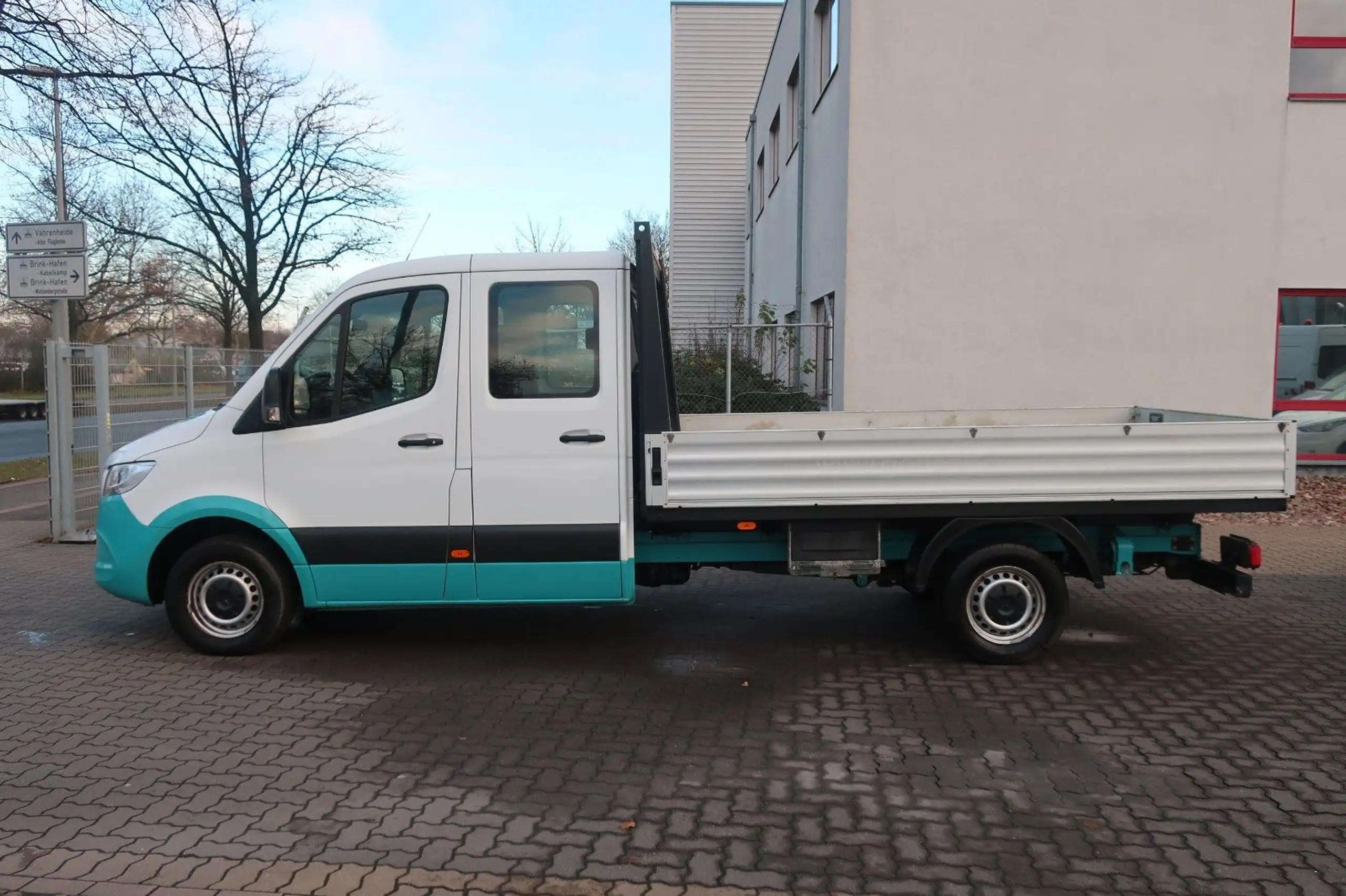 Mercedes-Benz - Sprinter