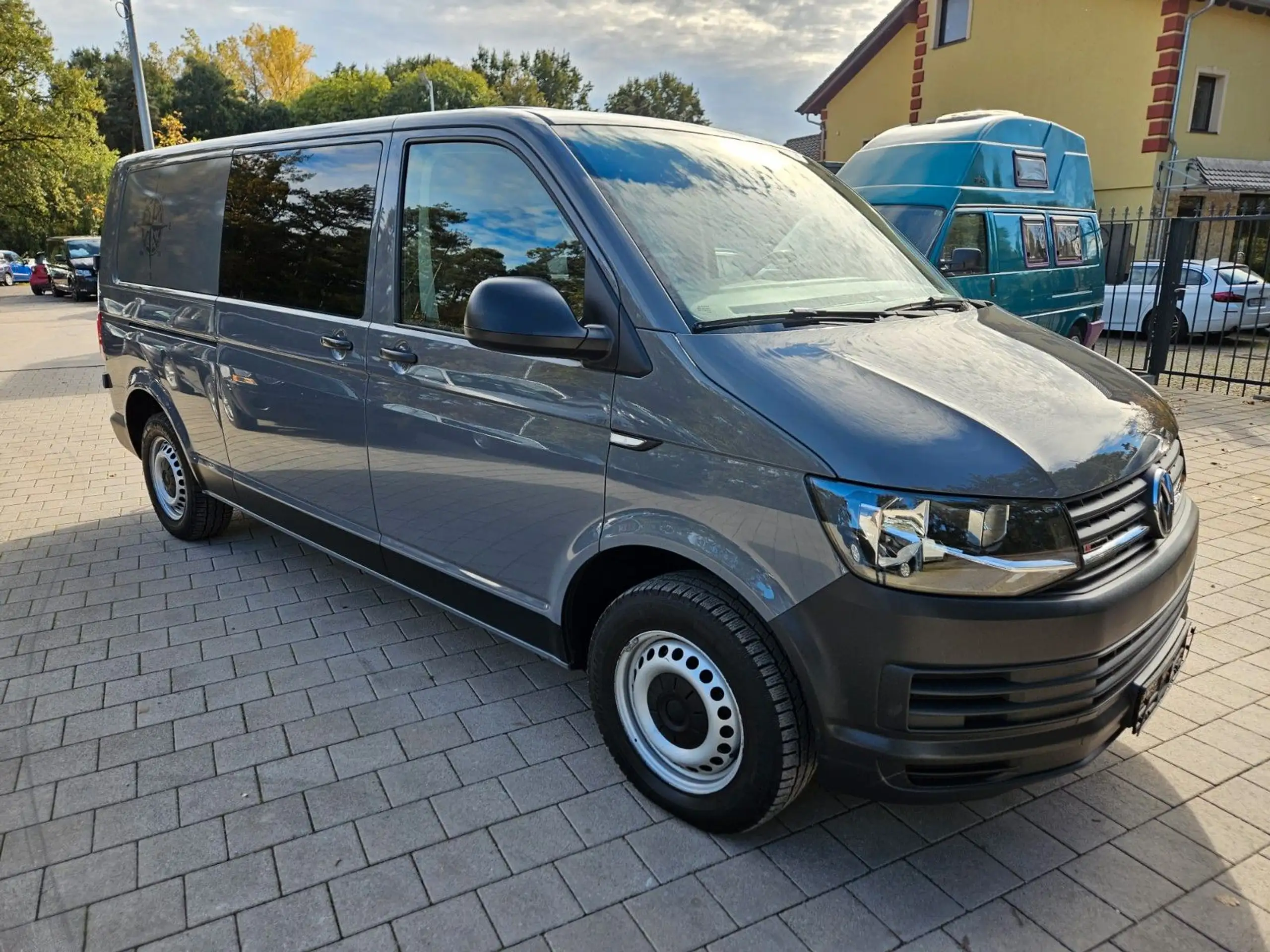 Volkswagen T6 Transporter 2016