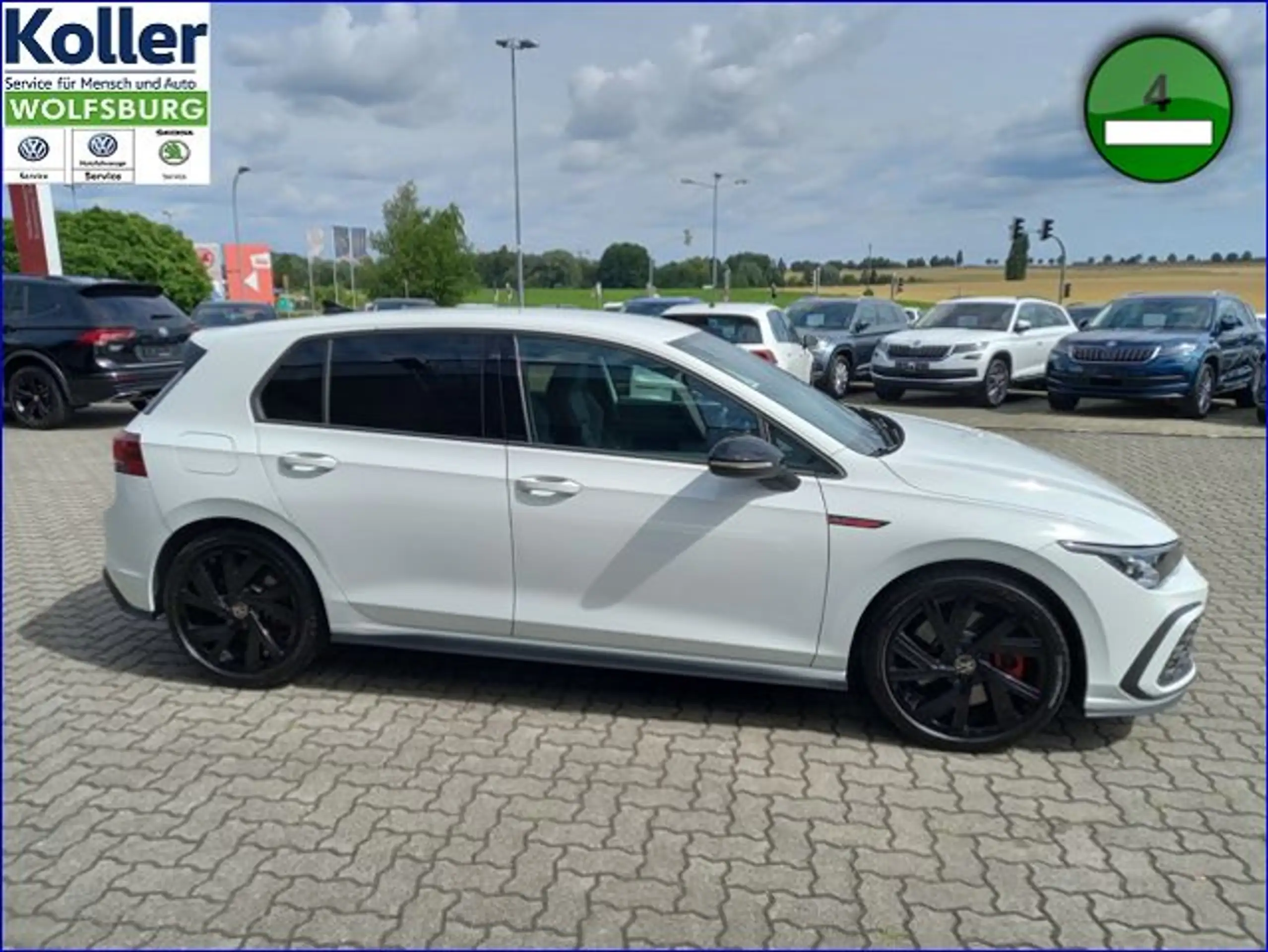 Volkswagen - Golf GTI