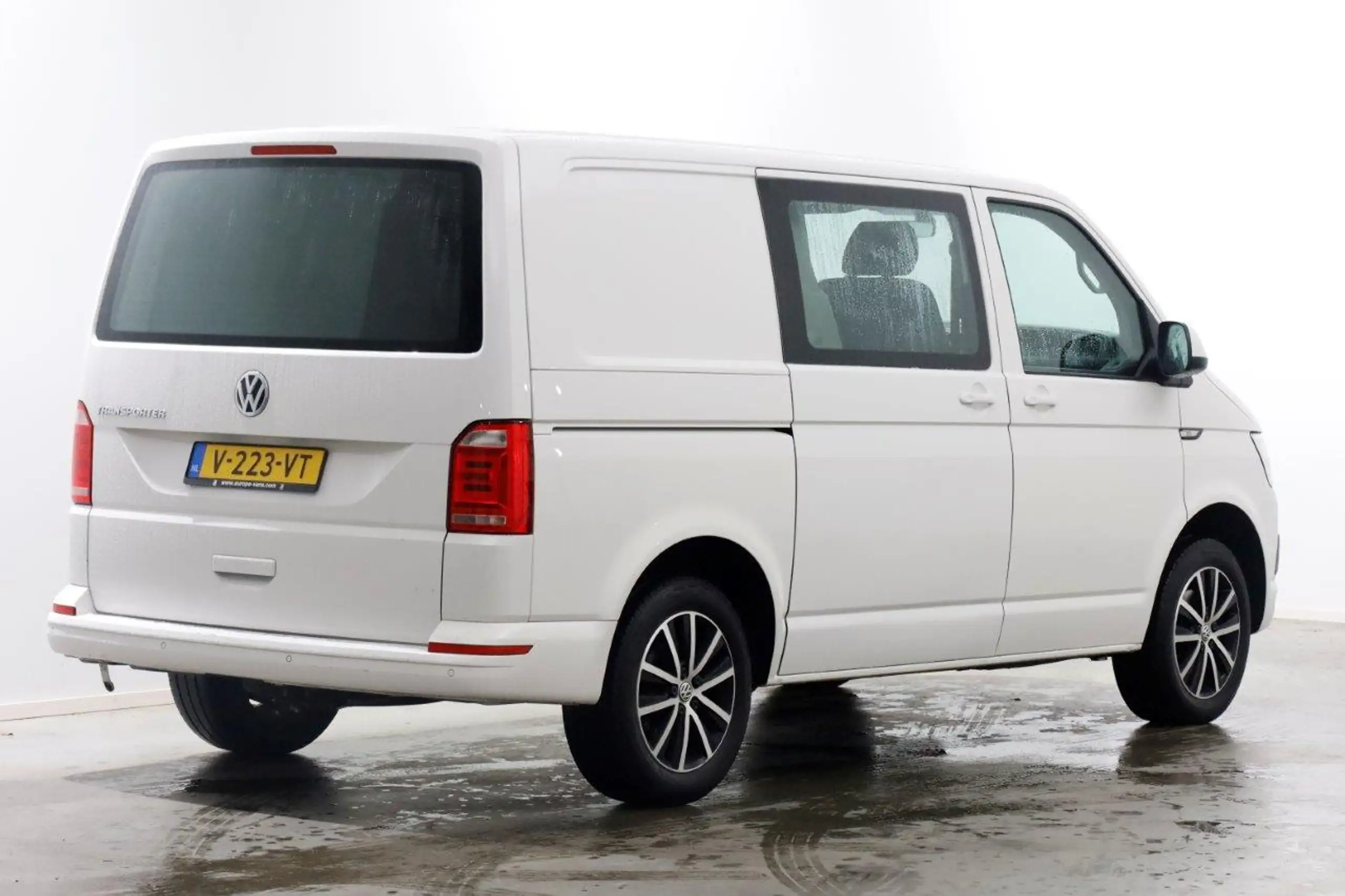 Volkswagen - T6 Transporter