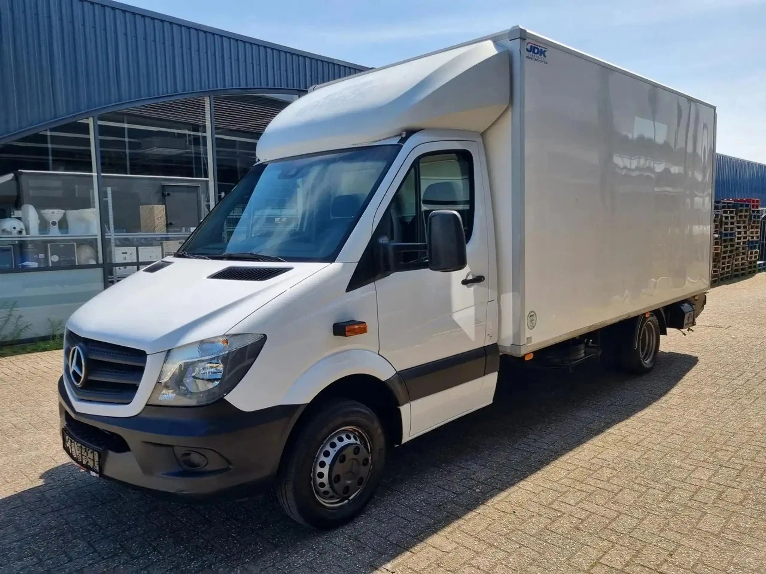 Mercedes-Benz - Sprinter