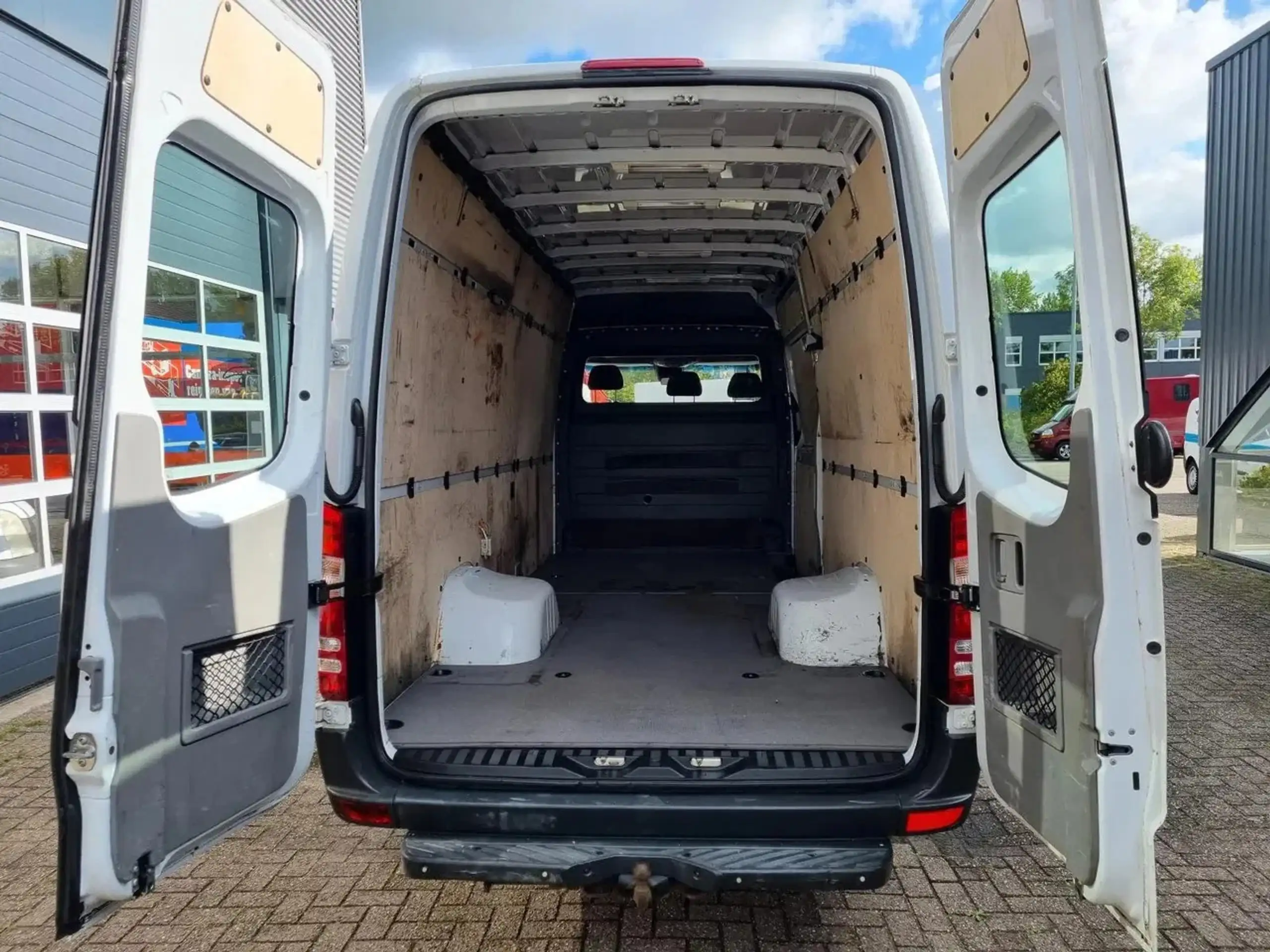 Mercedes-Benz - Sprinter