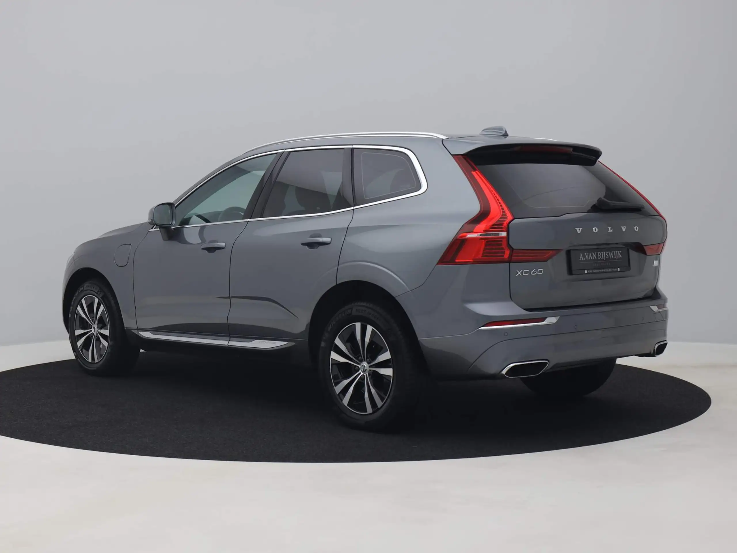 Volvo - XC60