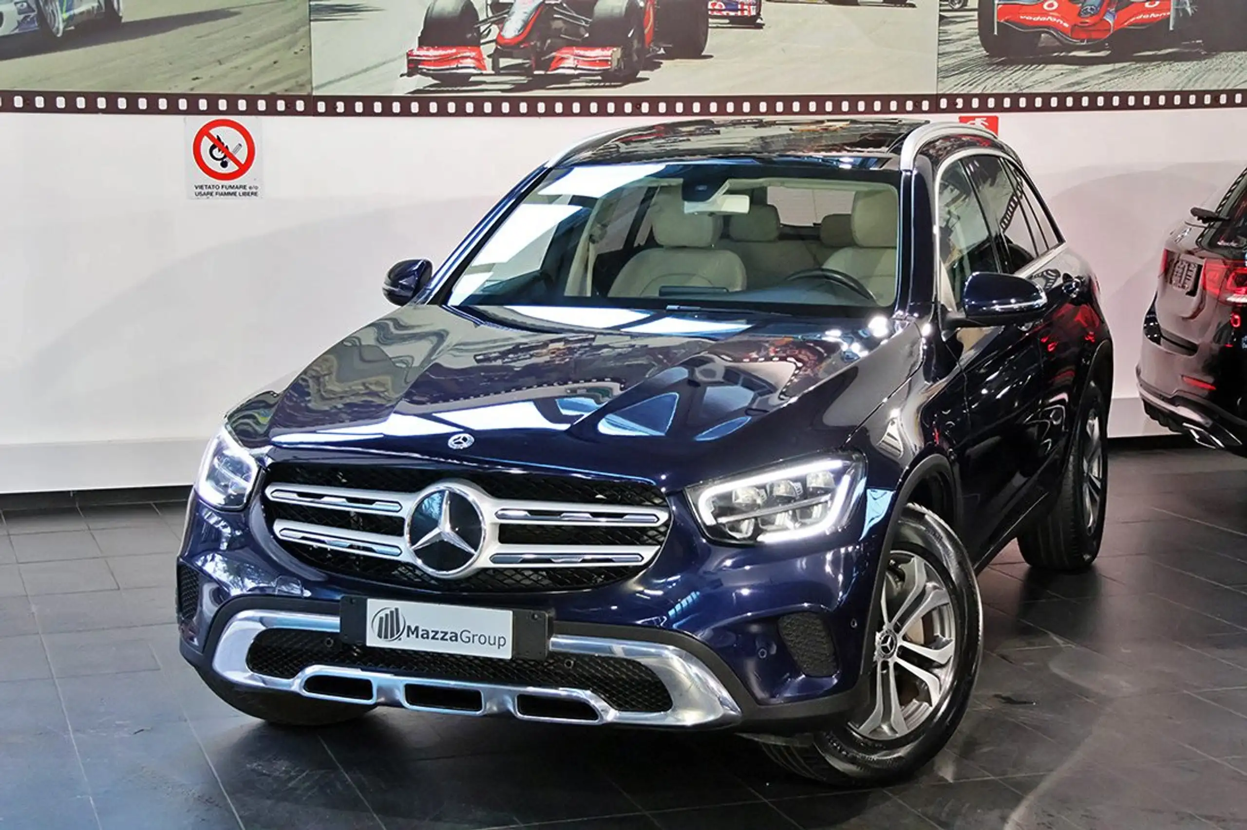 Mercedes-Benz - GLC 200