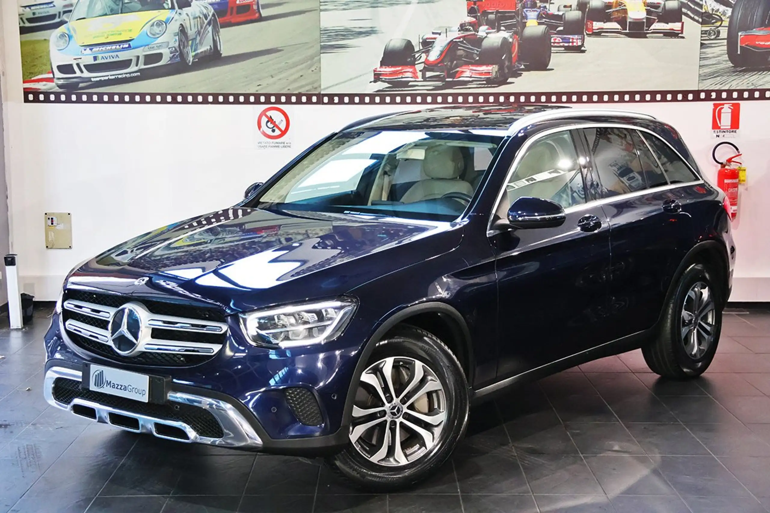 Mercedes-Benz - GLC 200