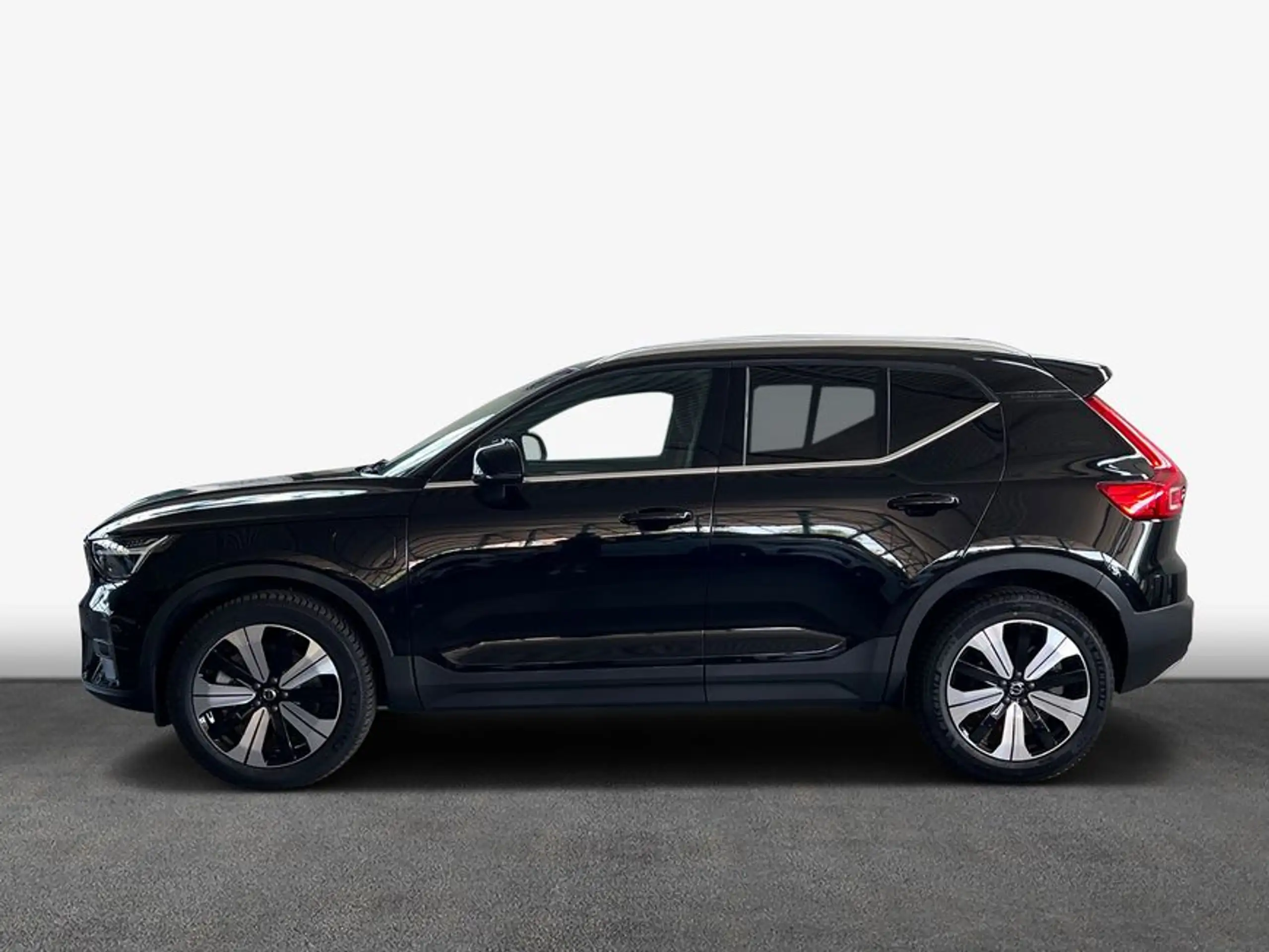 Volvo - XC40