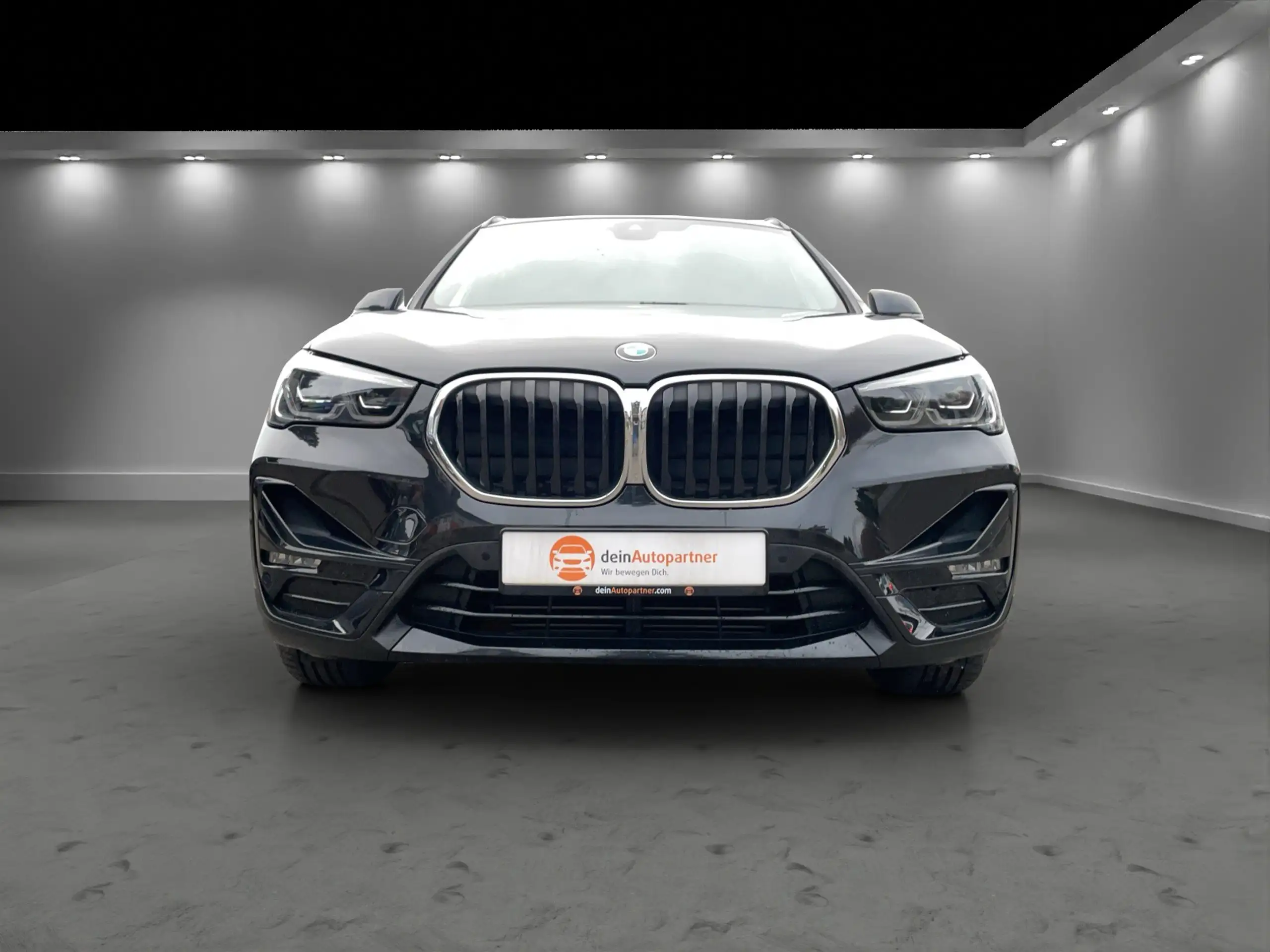 BMW - X1