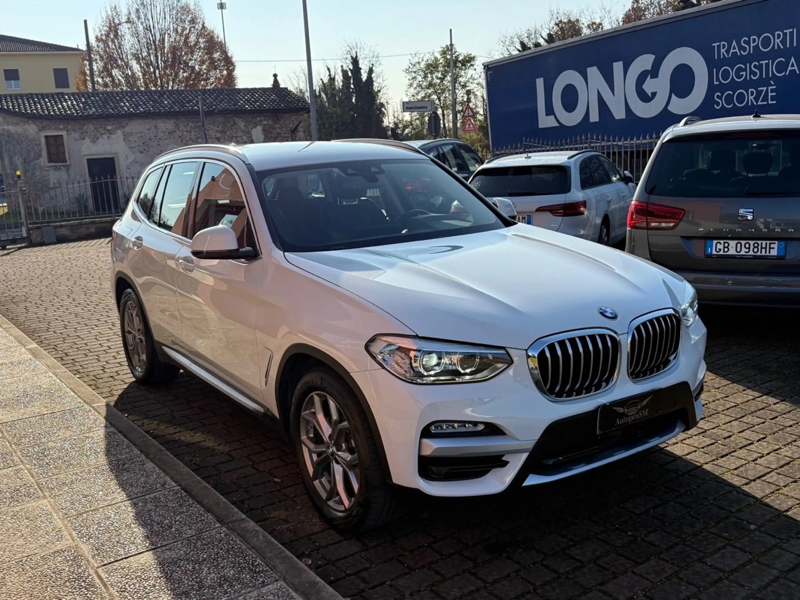 BMW - X3