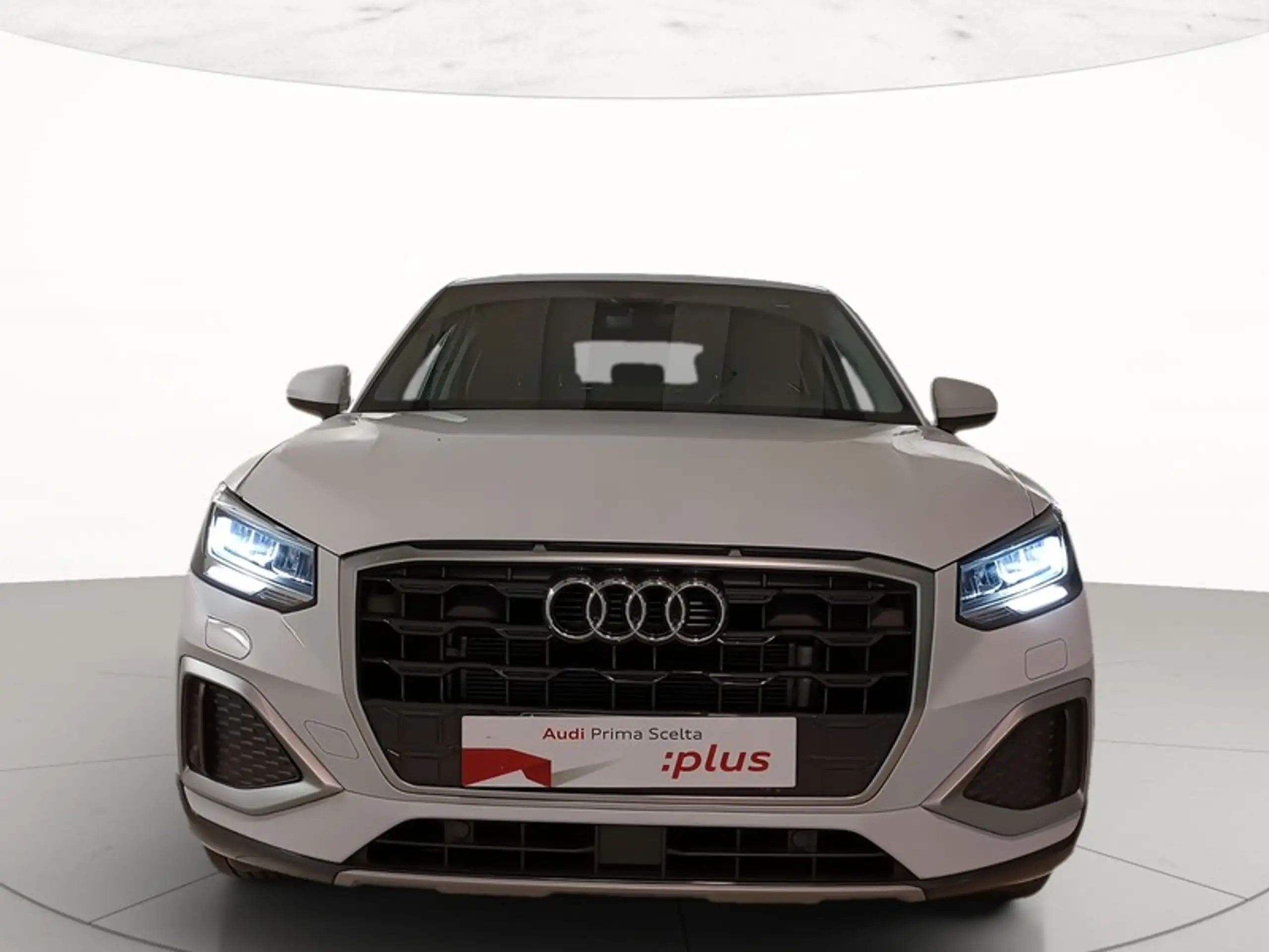 Audi - Q2