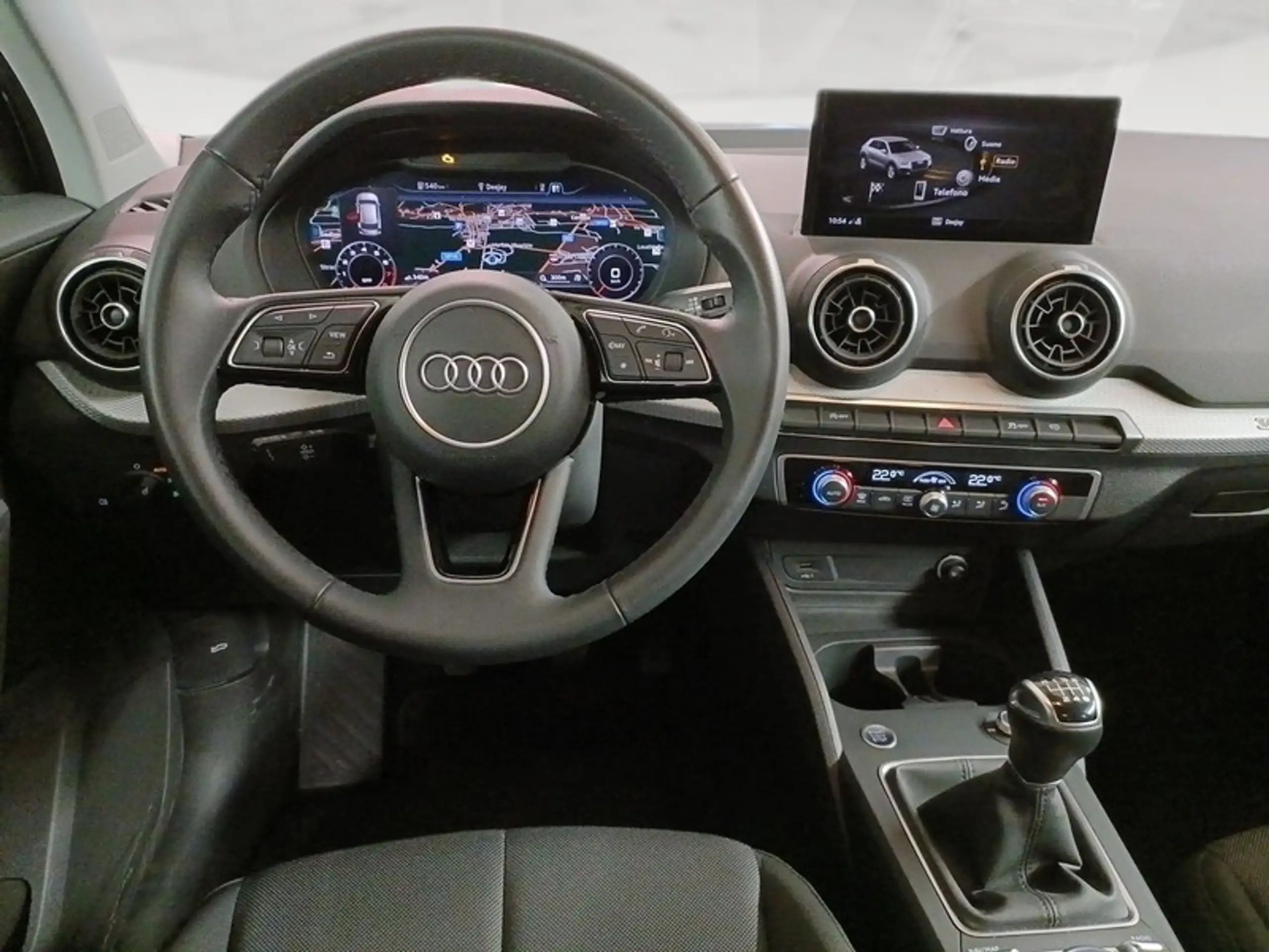 Audi - Q2