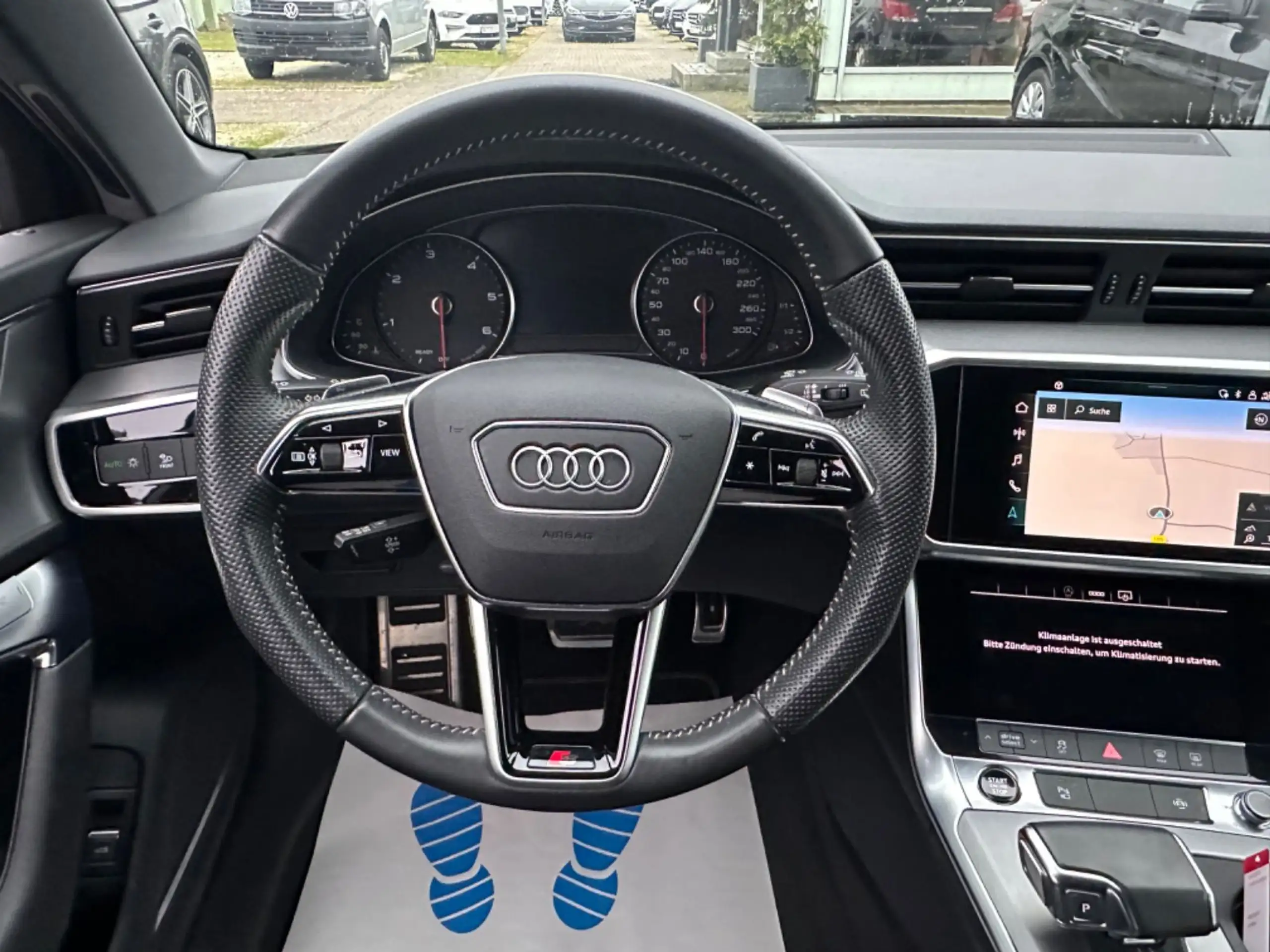 Audi - A6