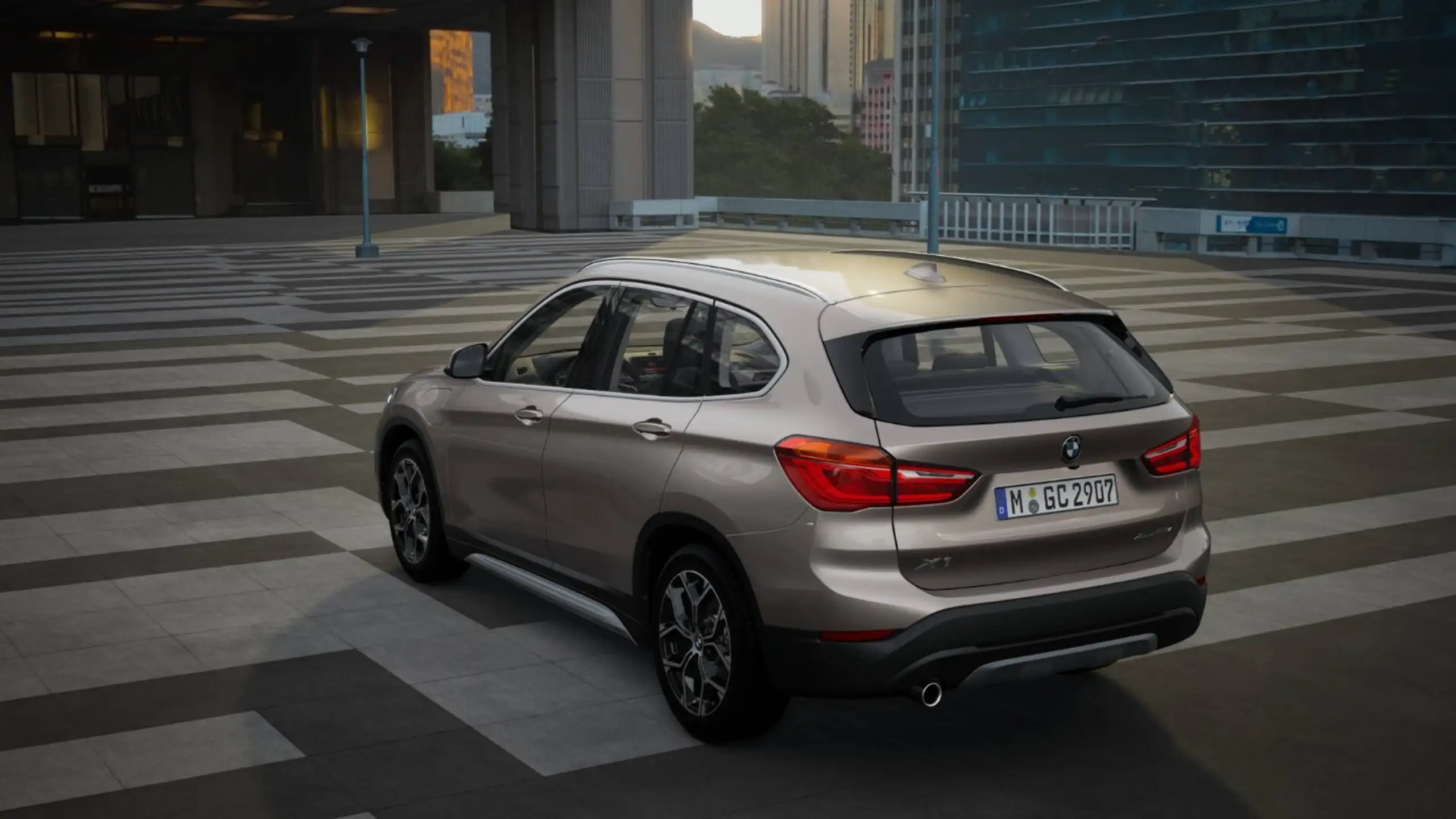 BMW - X1