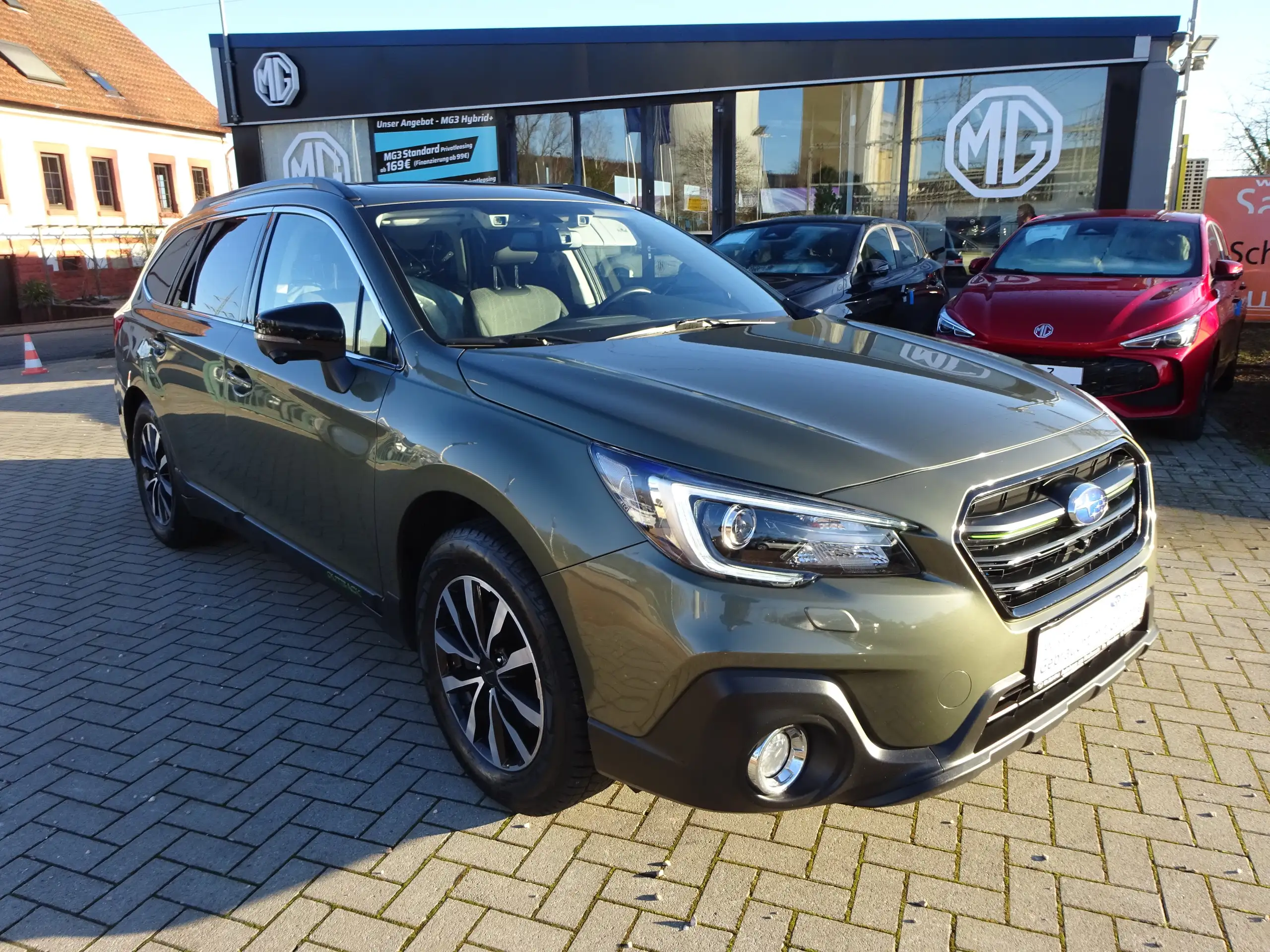 Subaru - OUTBACK