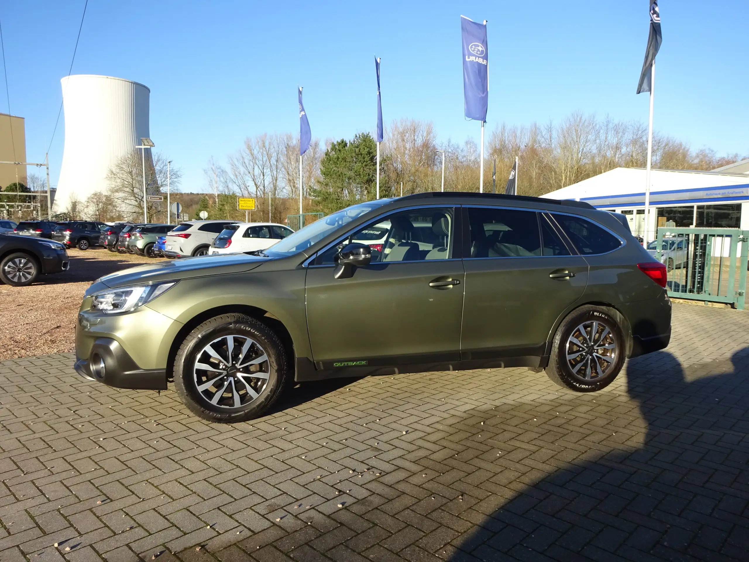 Subaru - OUTBACK