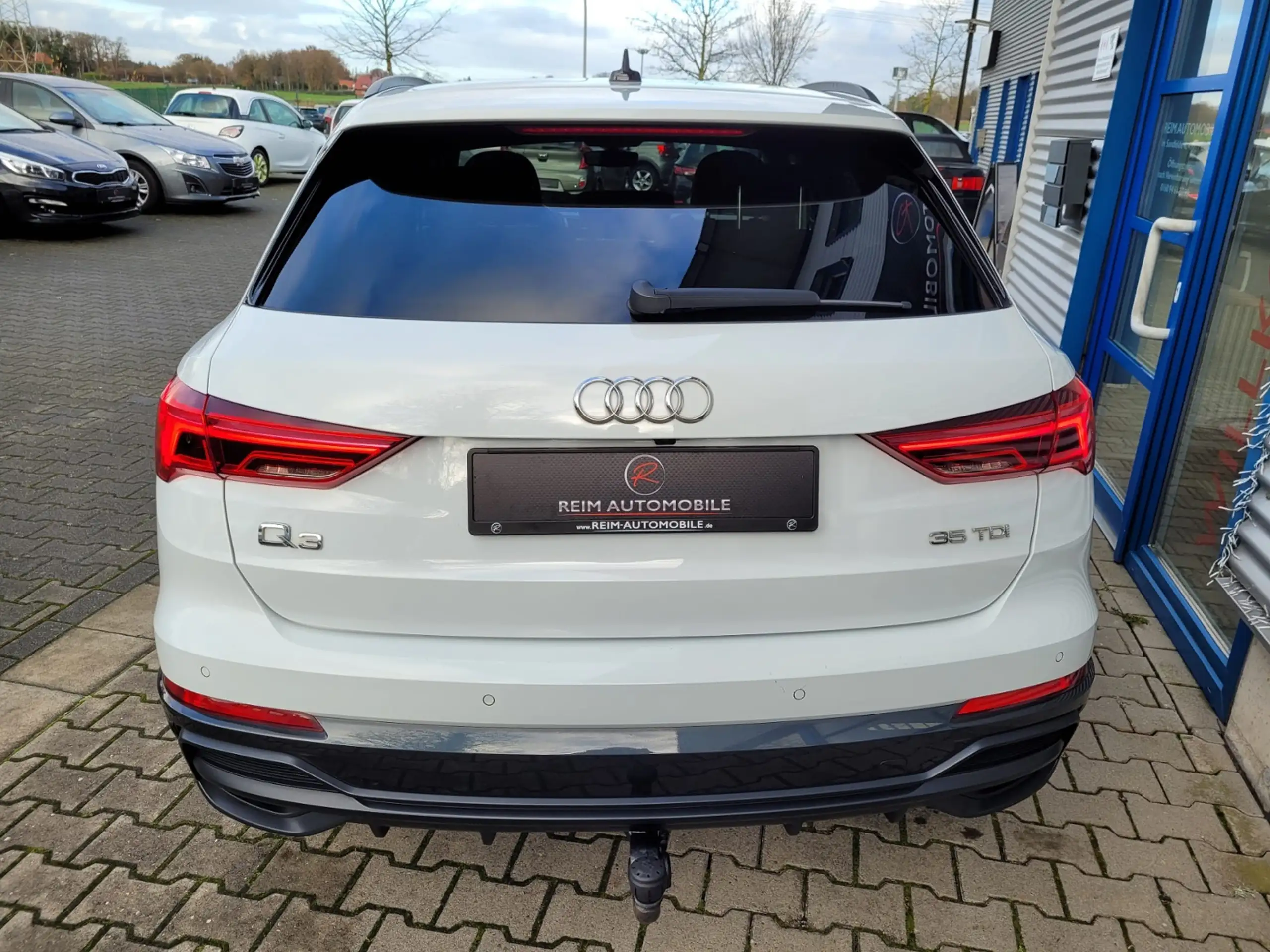 Audi - Q3