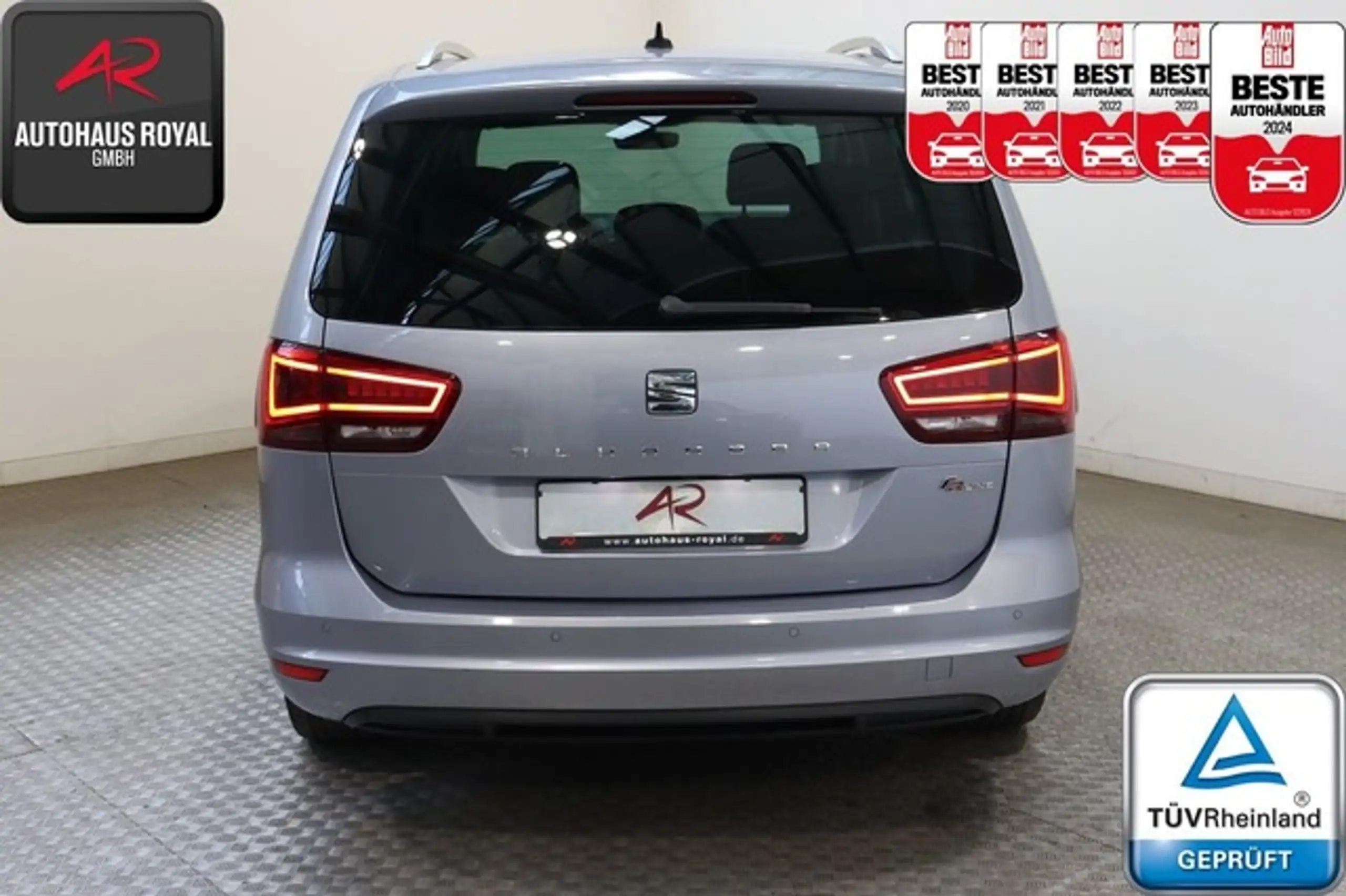 SEAT - Alhambra