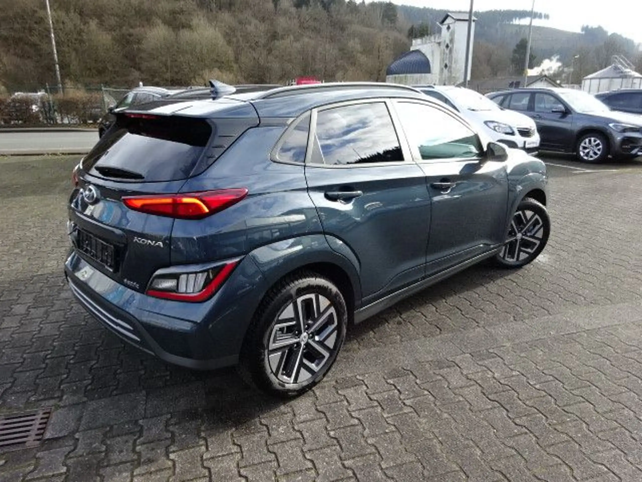 Hyundai - KONA