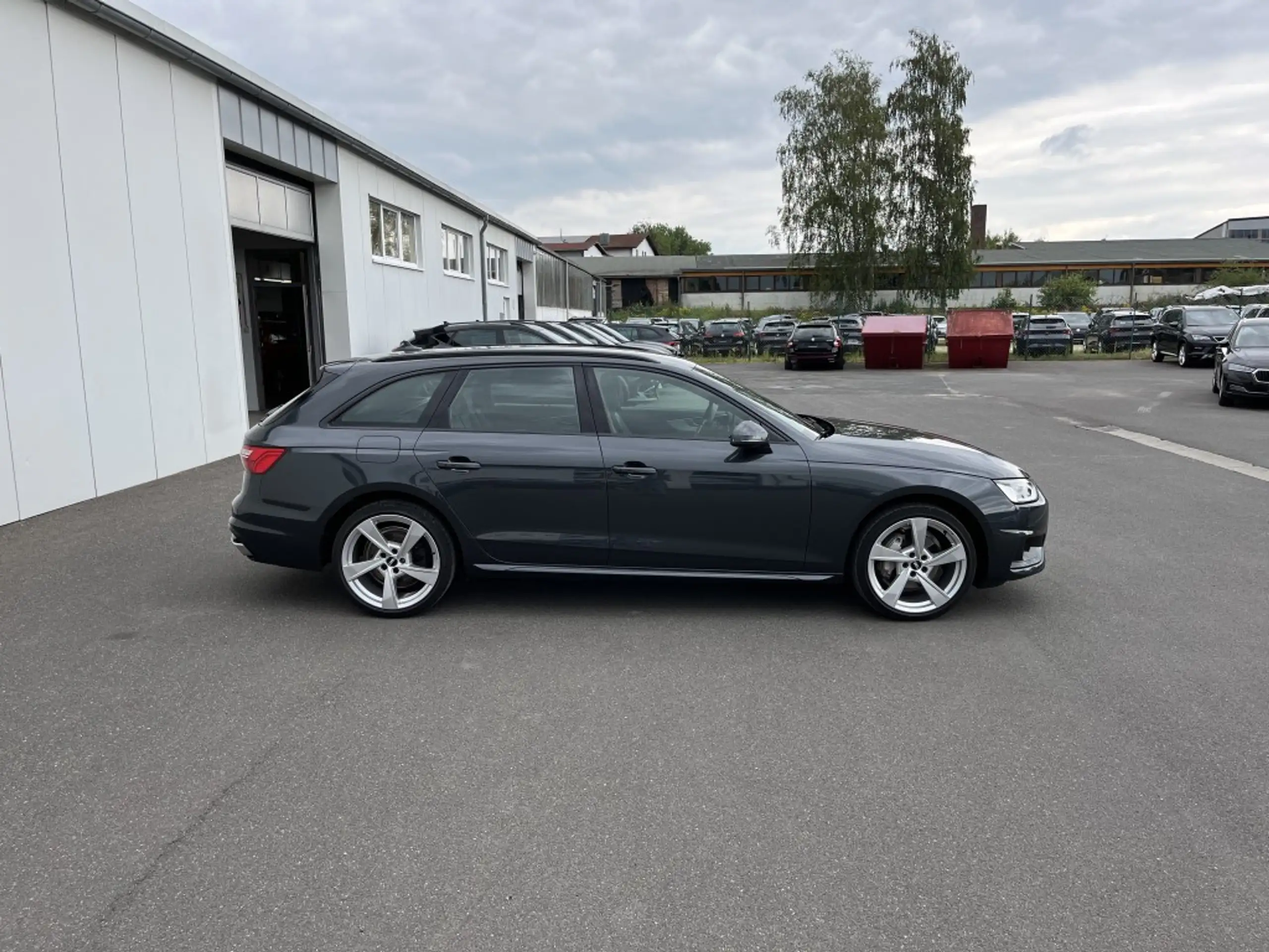 Audi - A4