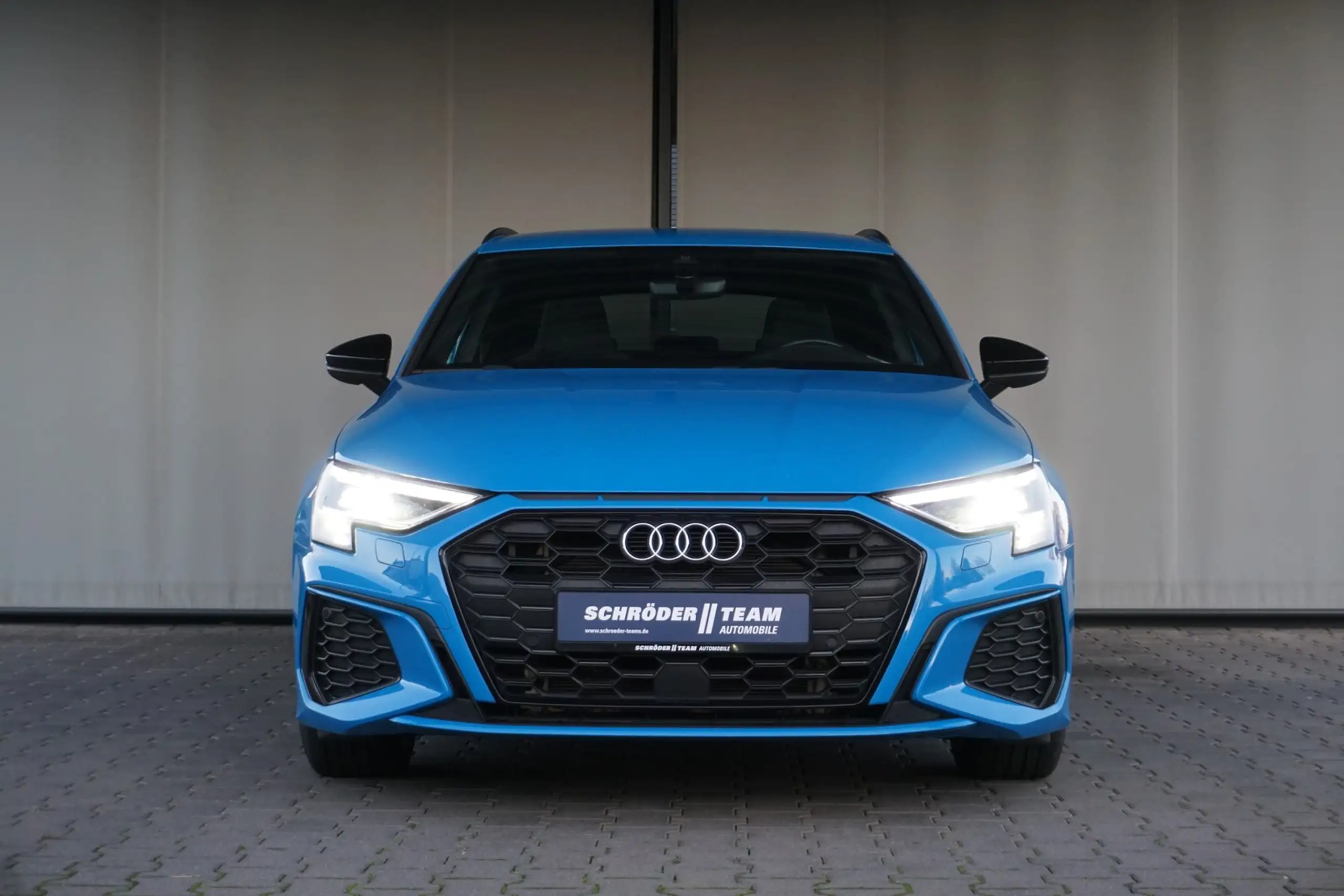 Audi - A3