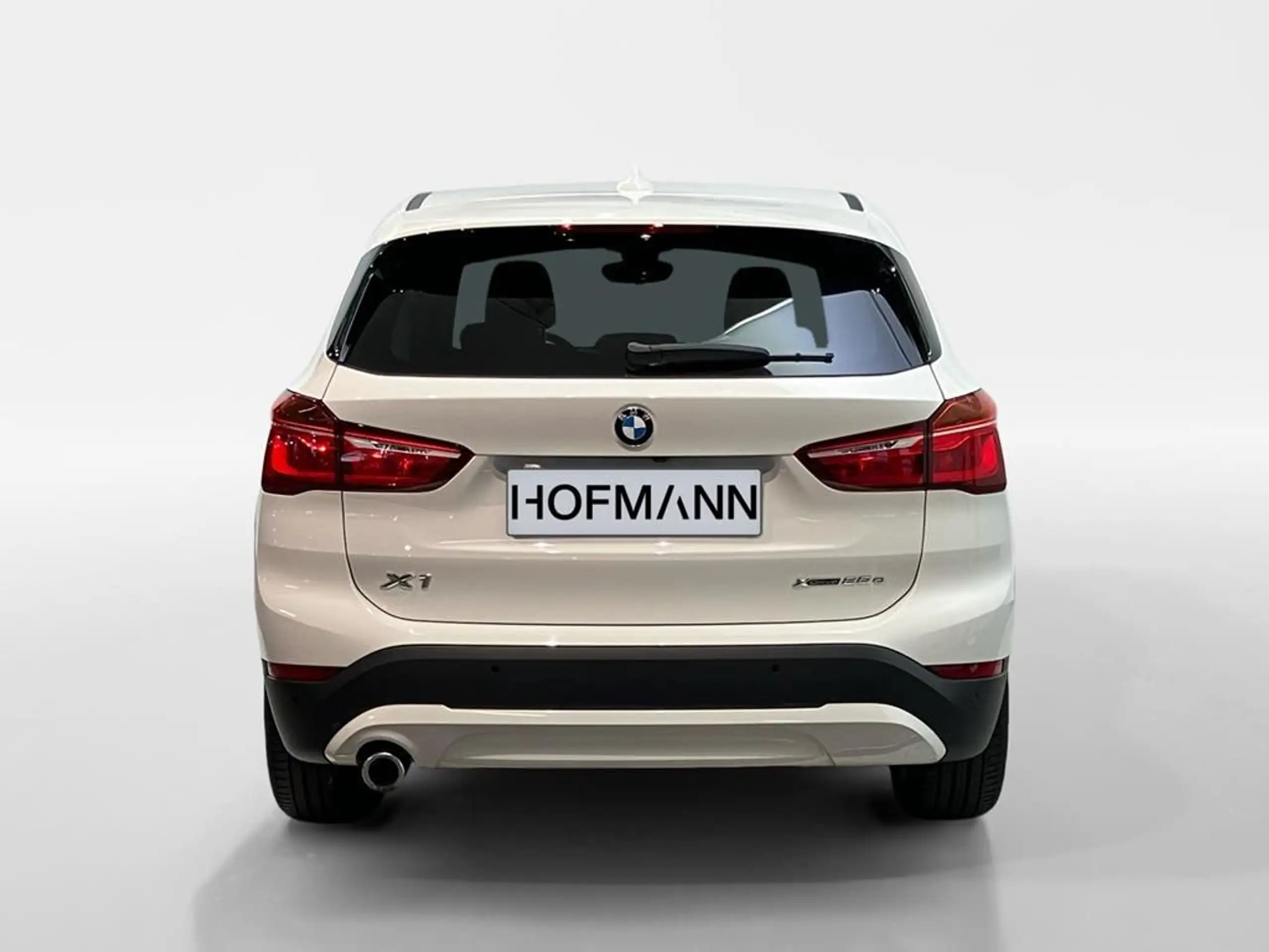 BMW - X1