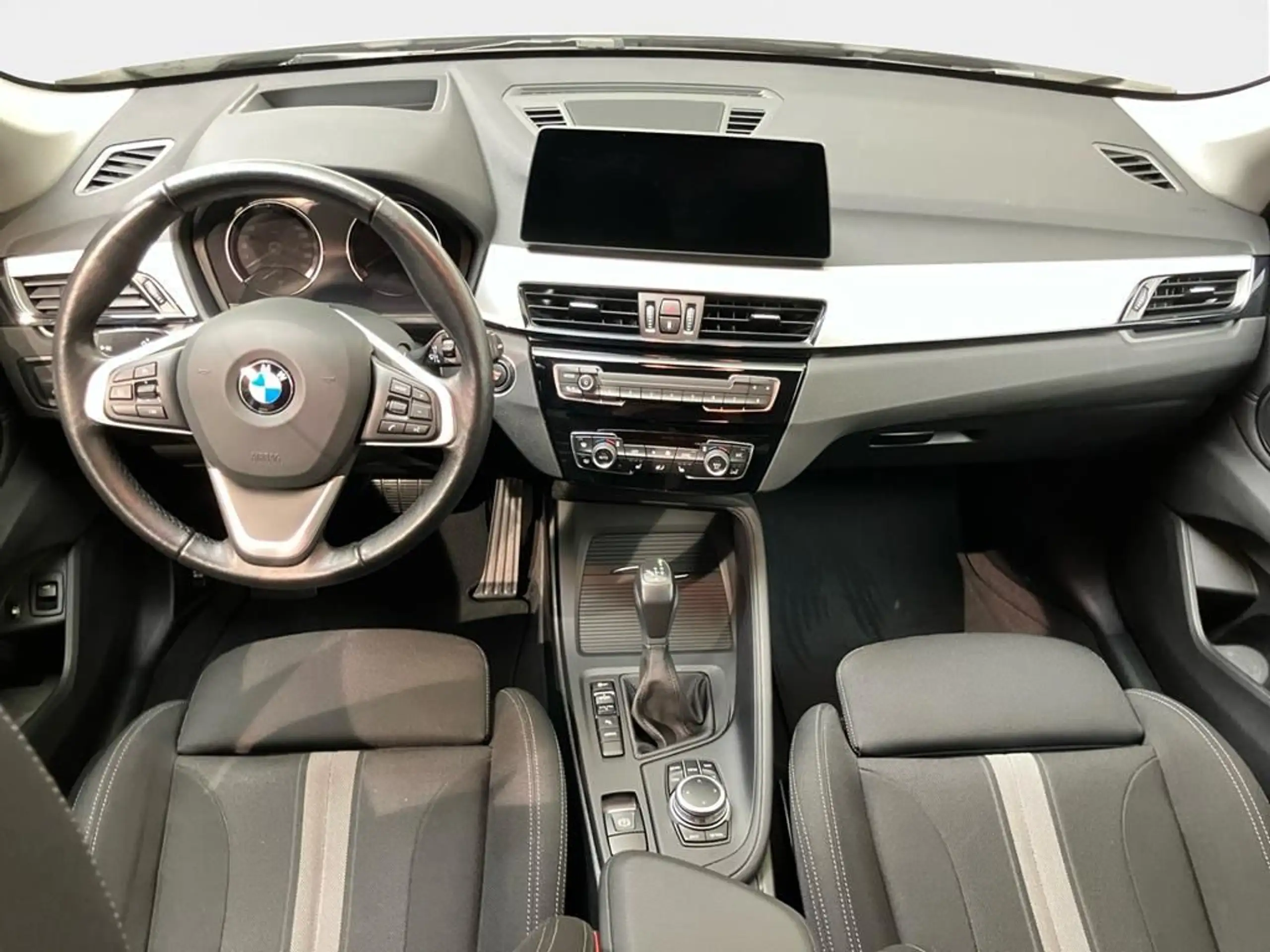 BMW - X1