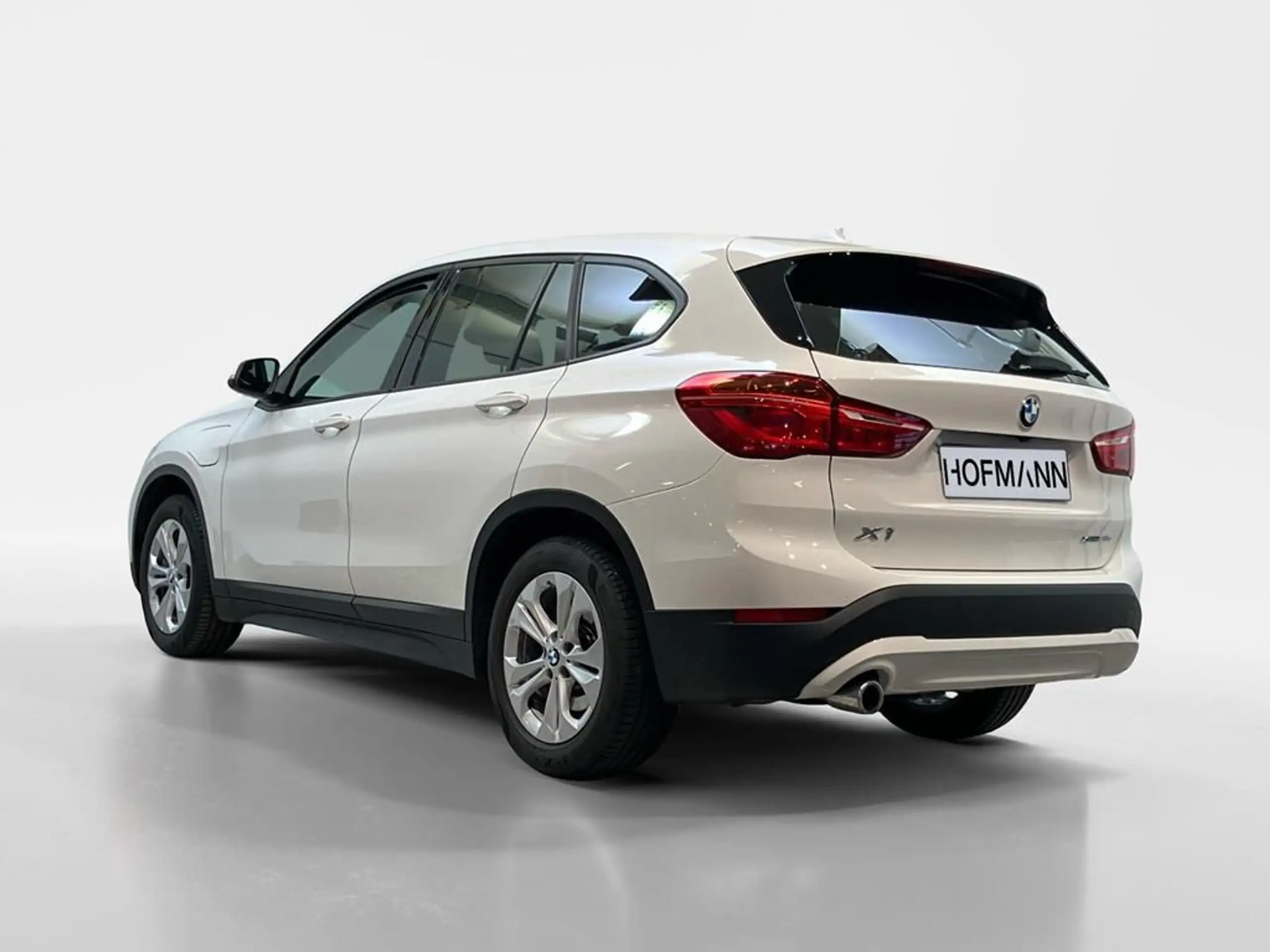 BMW - X1