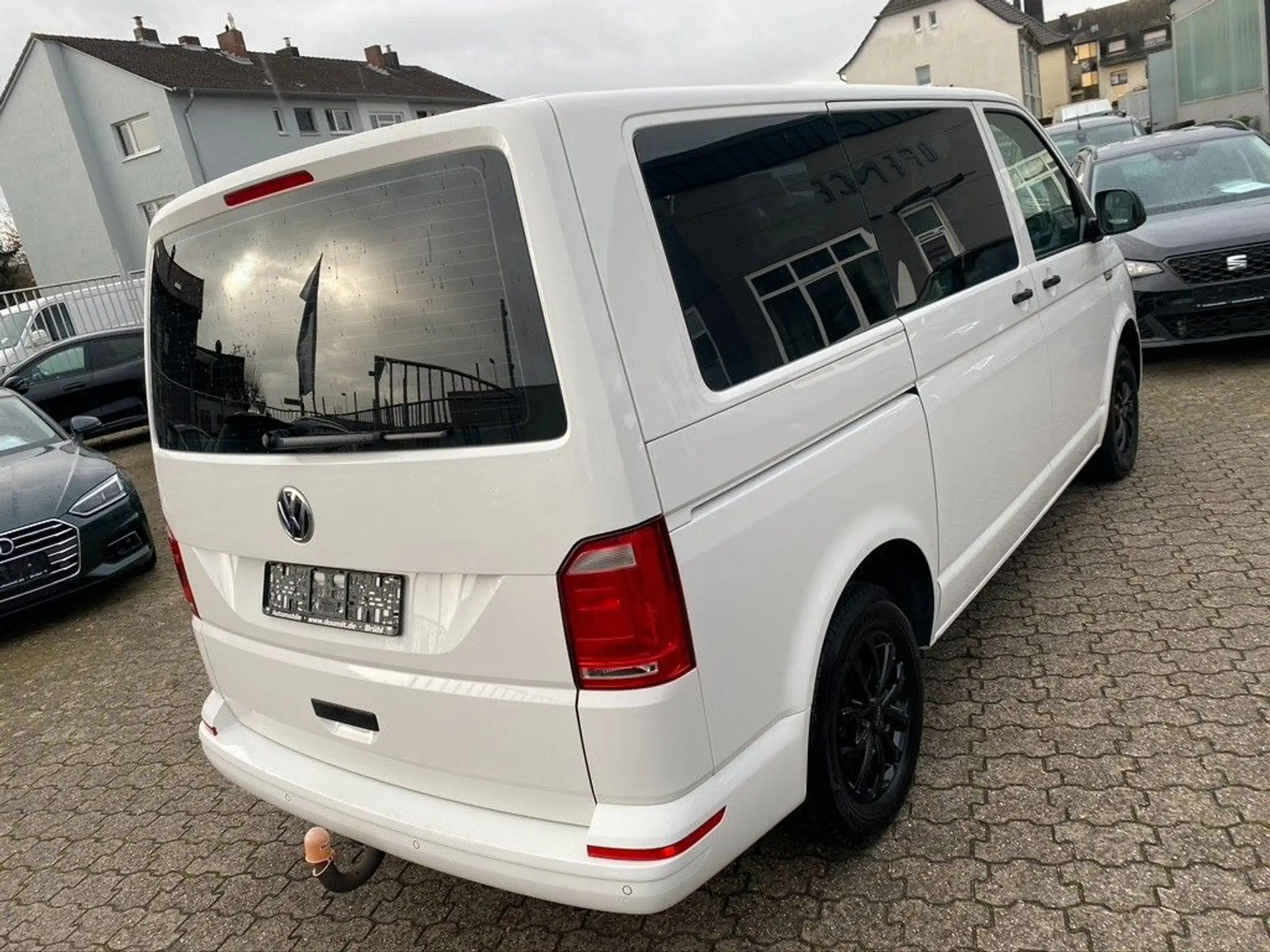 Volkswagen - T6 Transporter