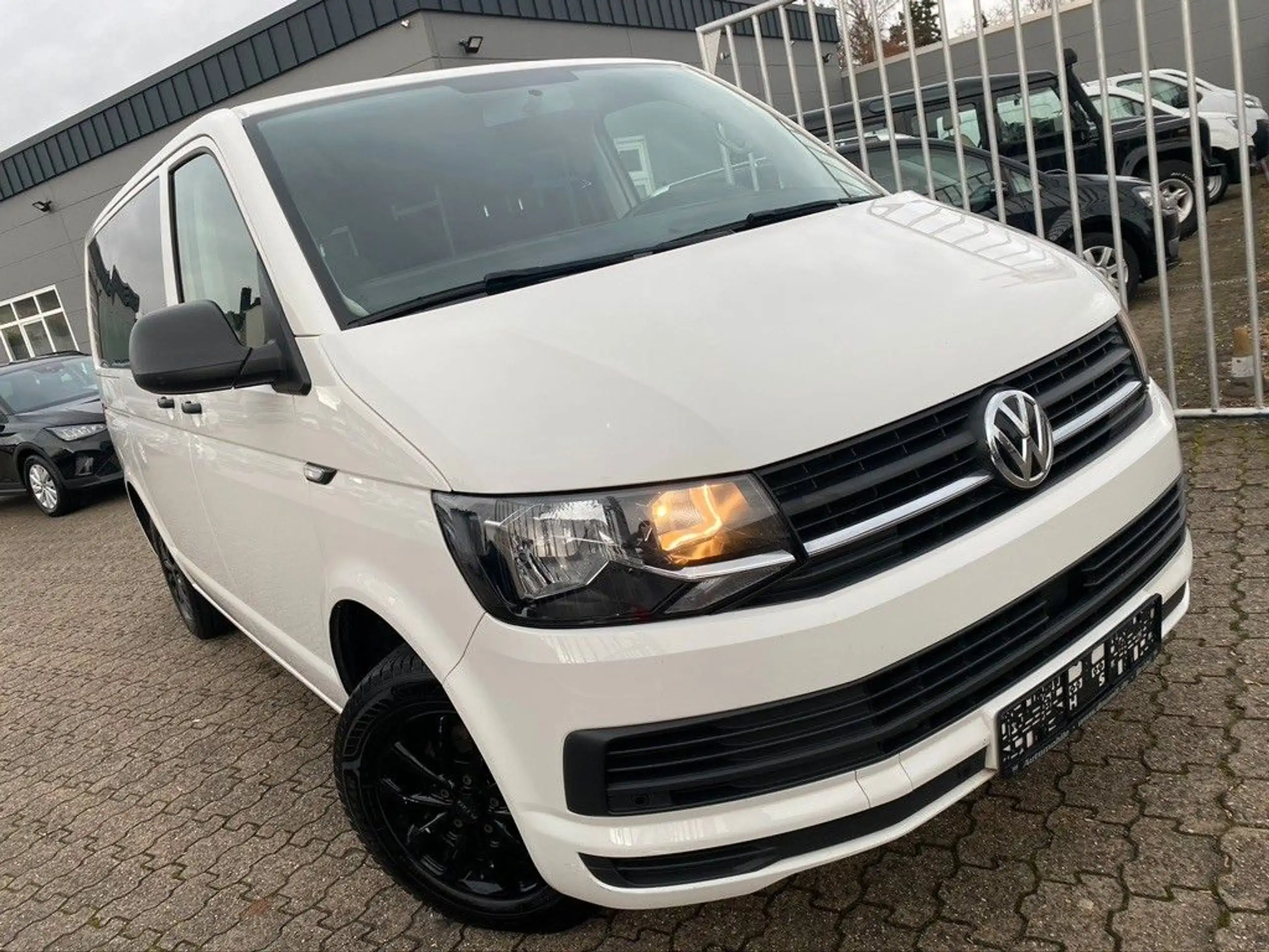 Volkswagen - T6 Transporter