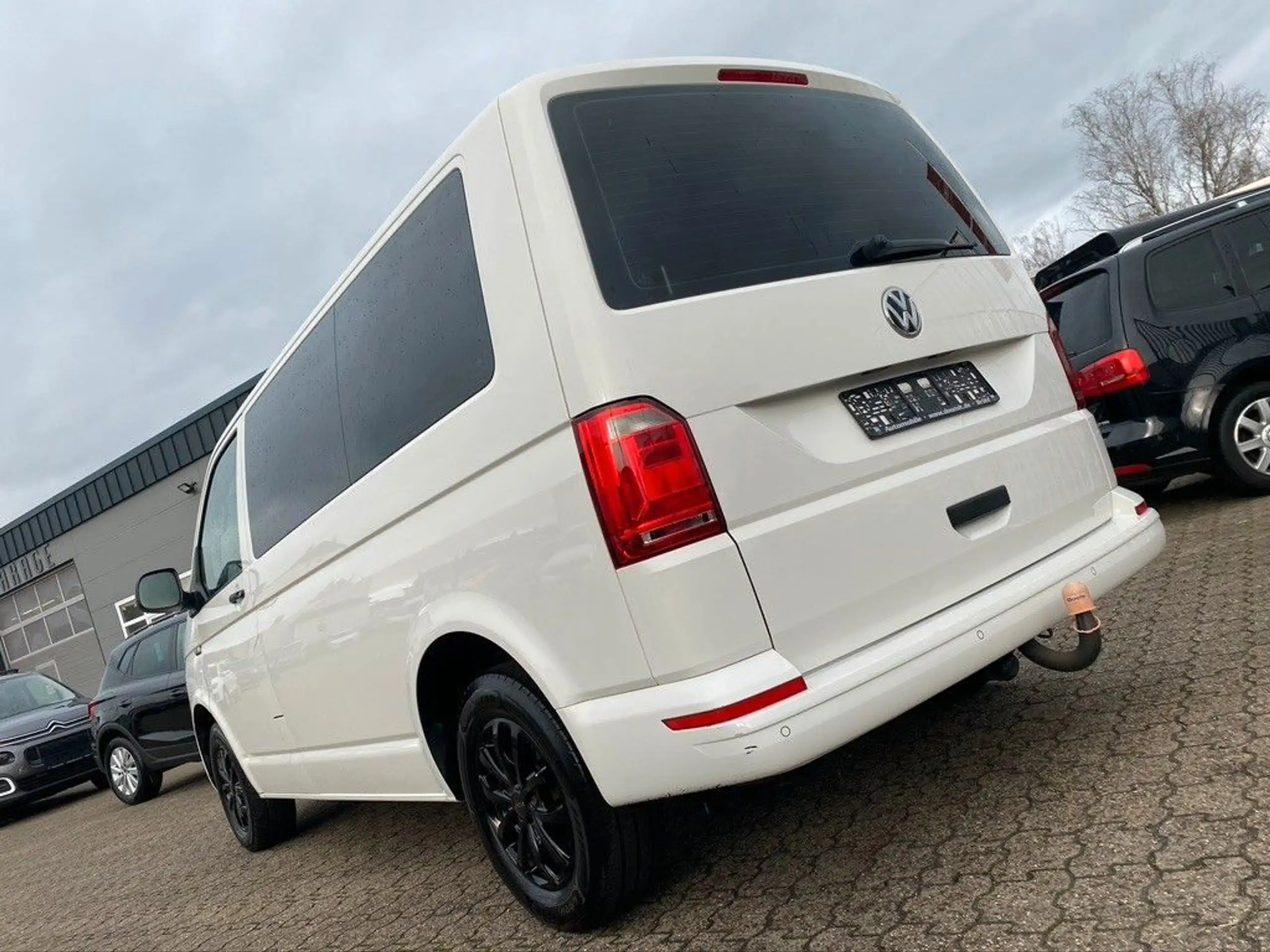 Volkswagen - T6 Transporter