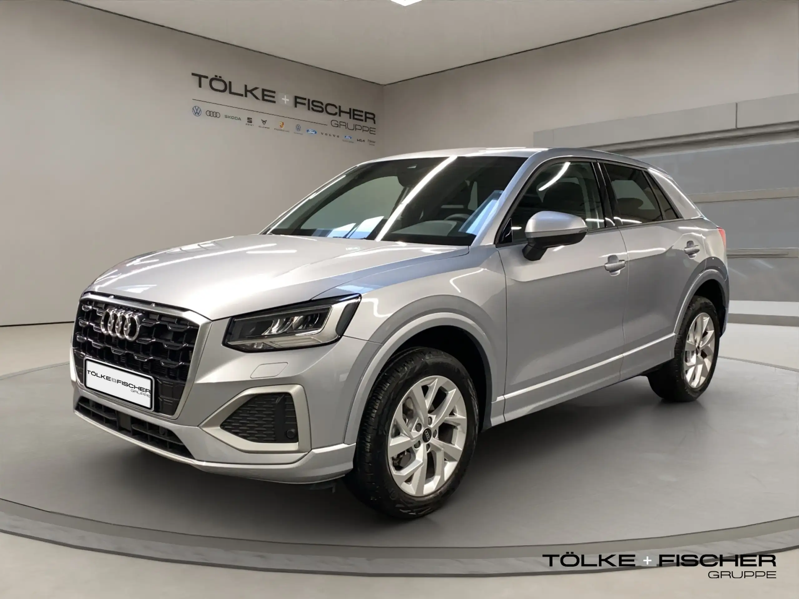 Audi - Q2