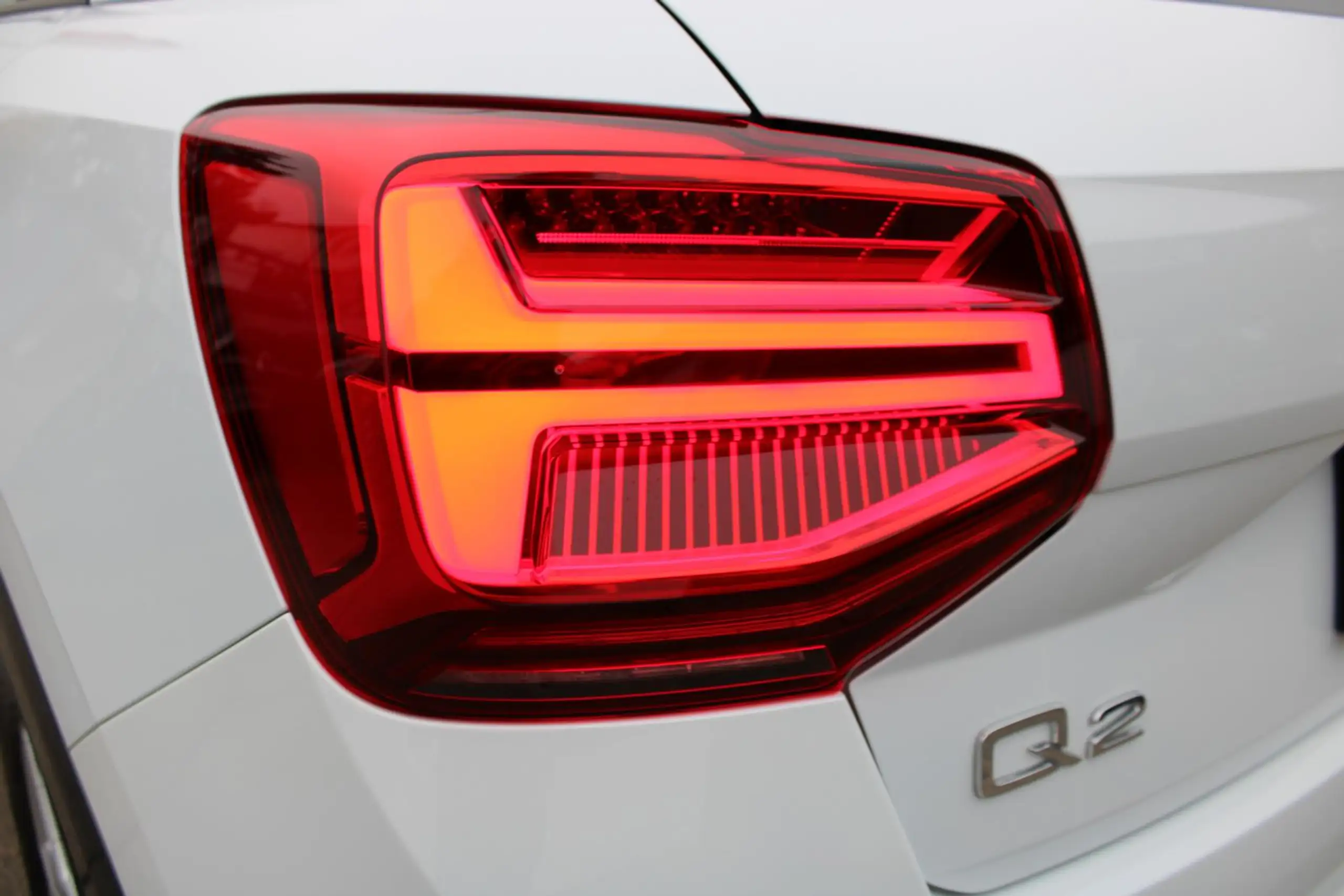 Audi - Q2