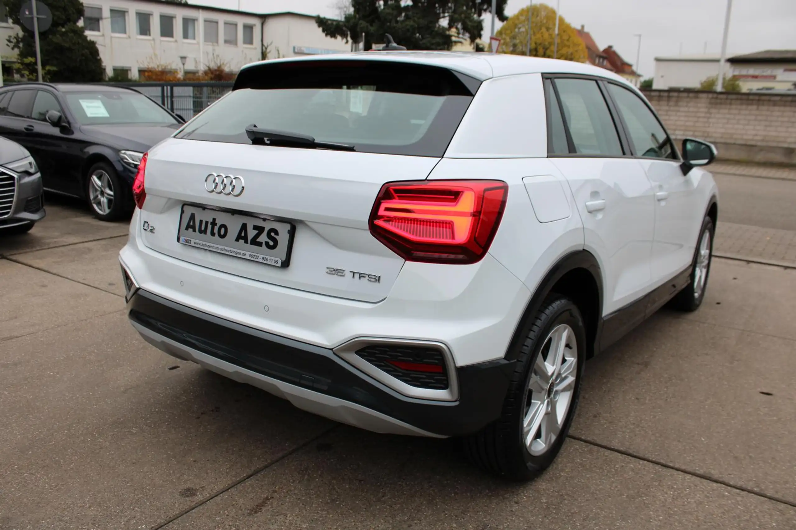 Audi - Q2