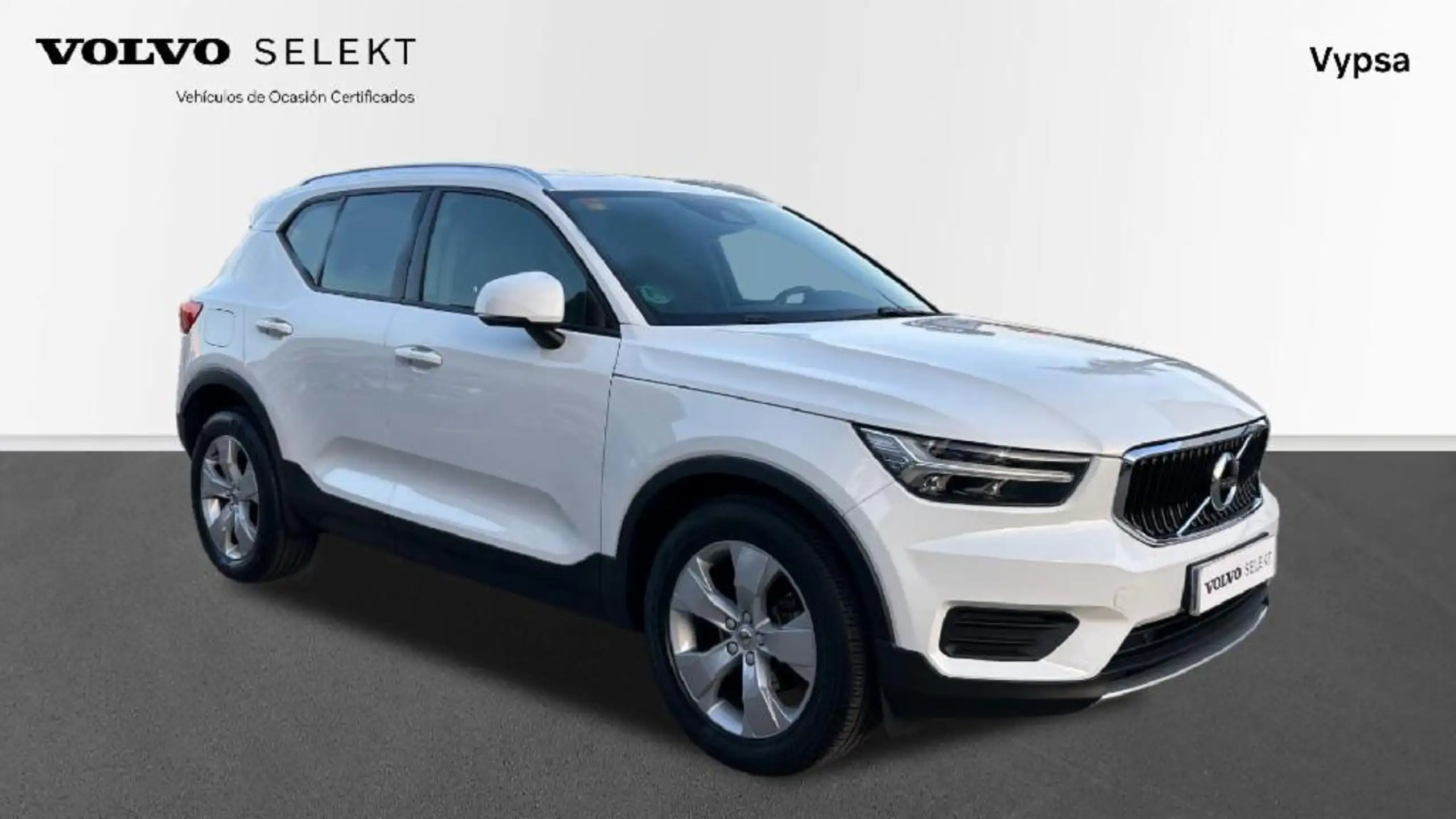 Volvo - XC40