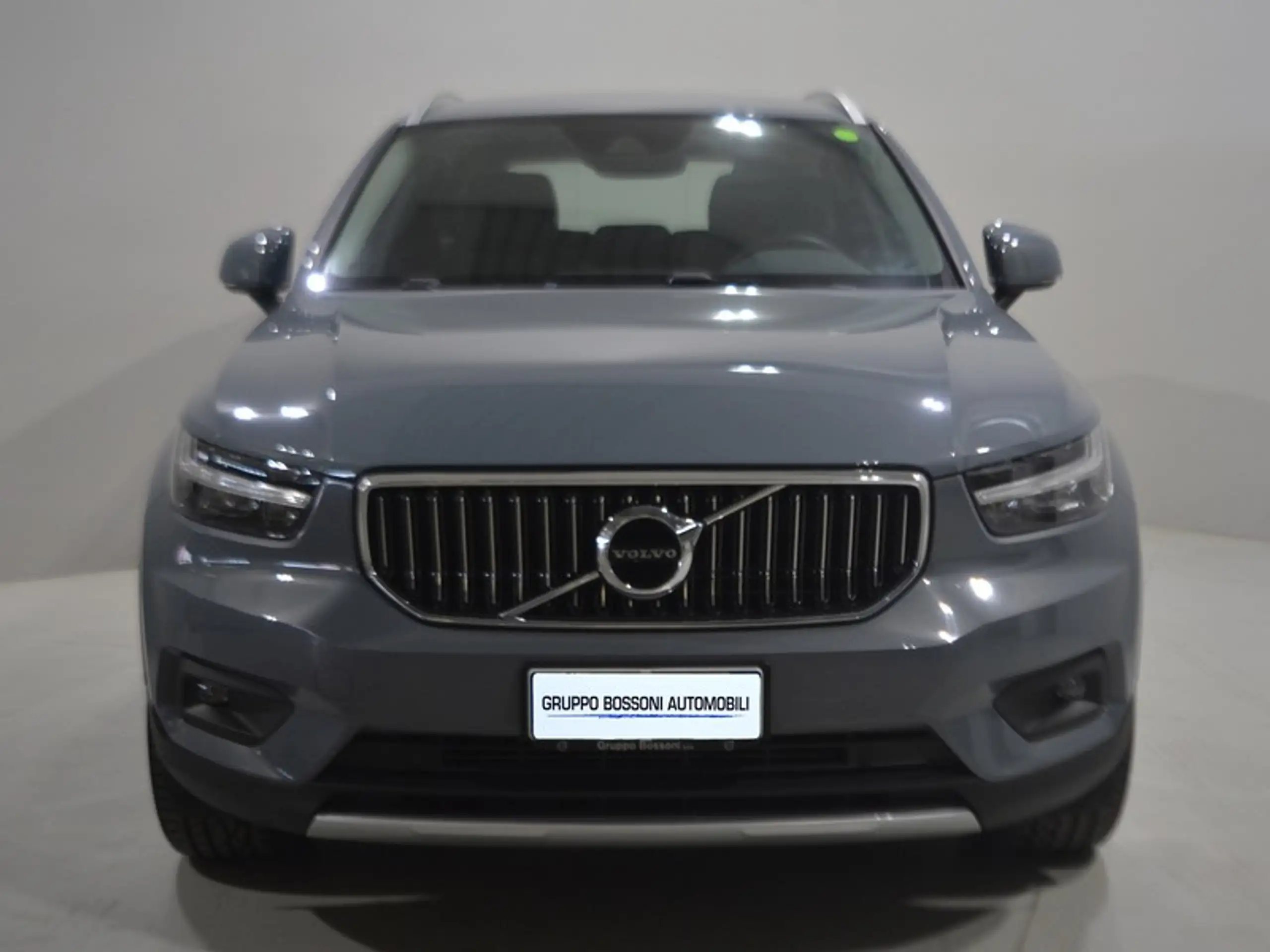 Volvo - XC40