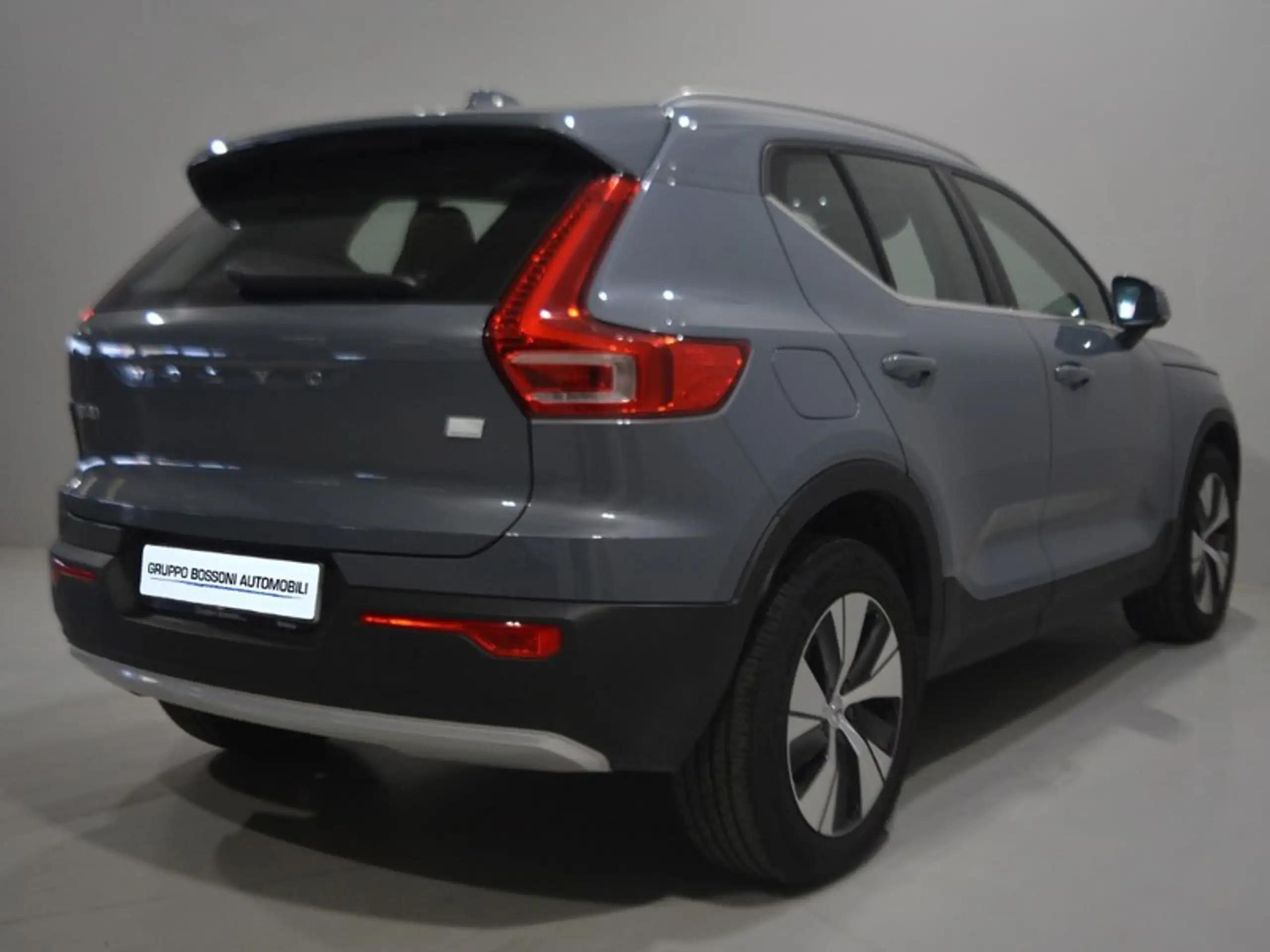 Volvo - XC40