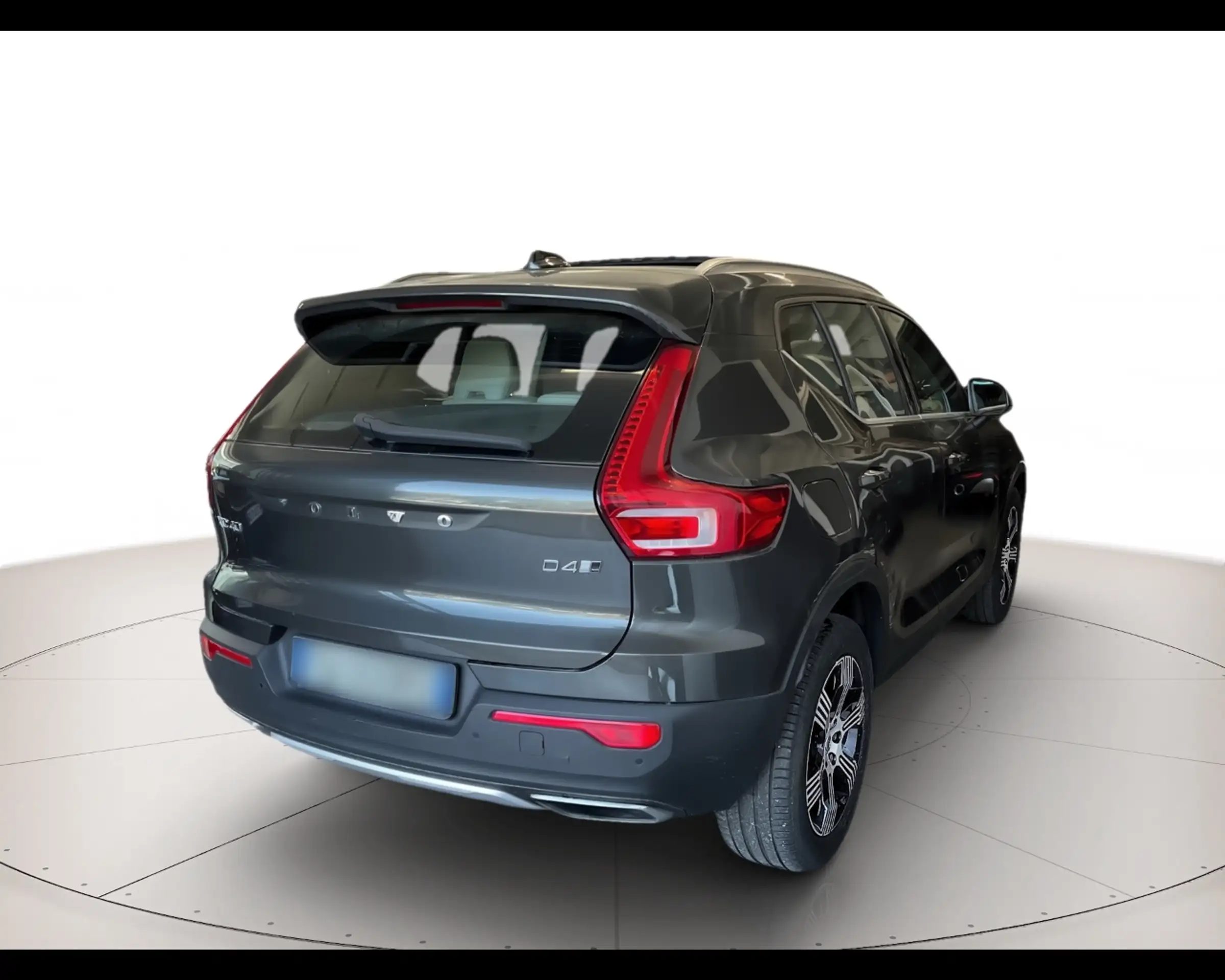 Volvo - XC40