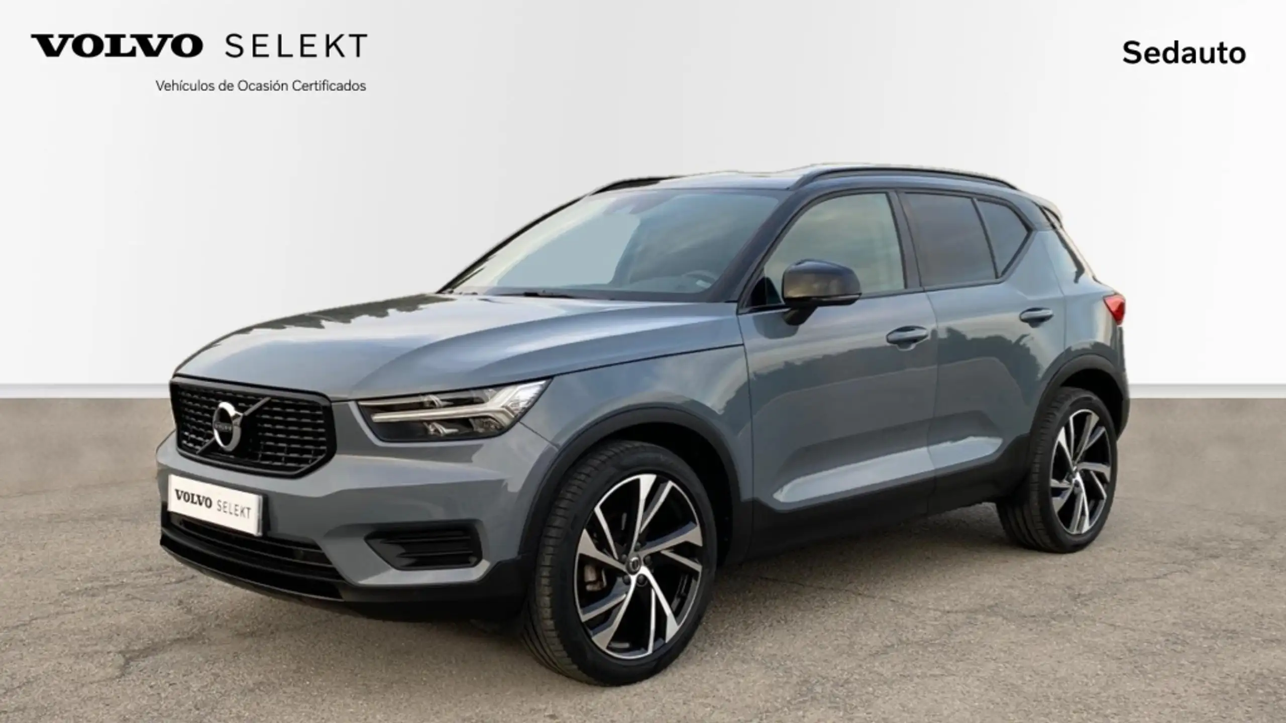 Volvo - XC40