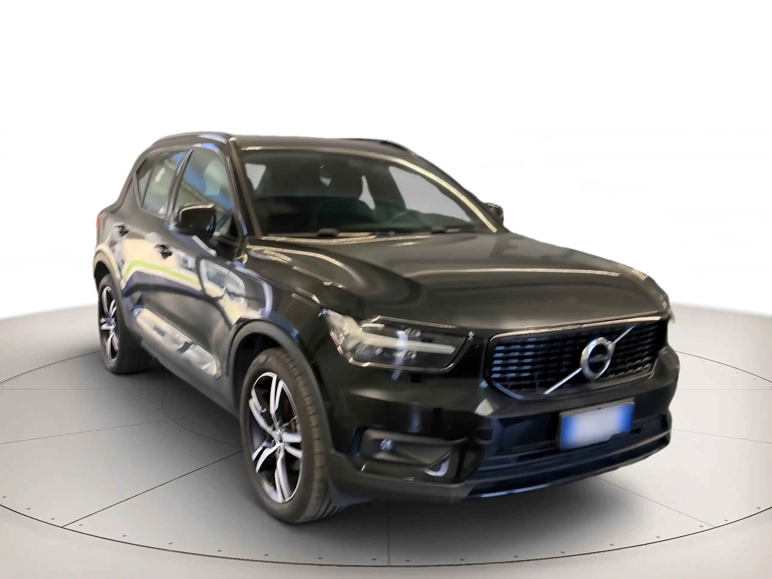 Volvo - XC40