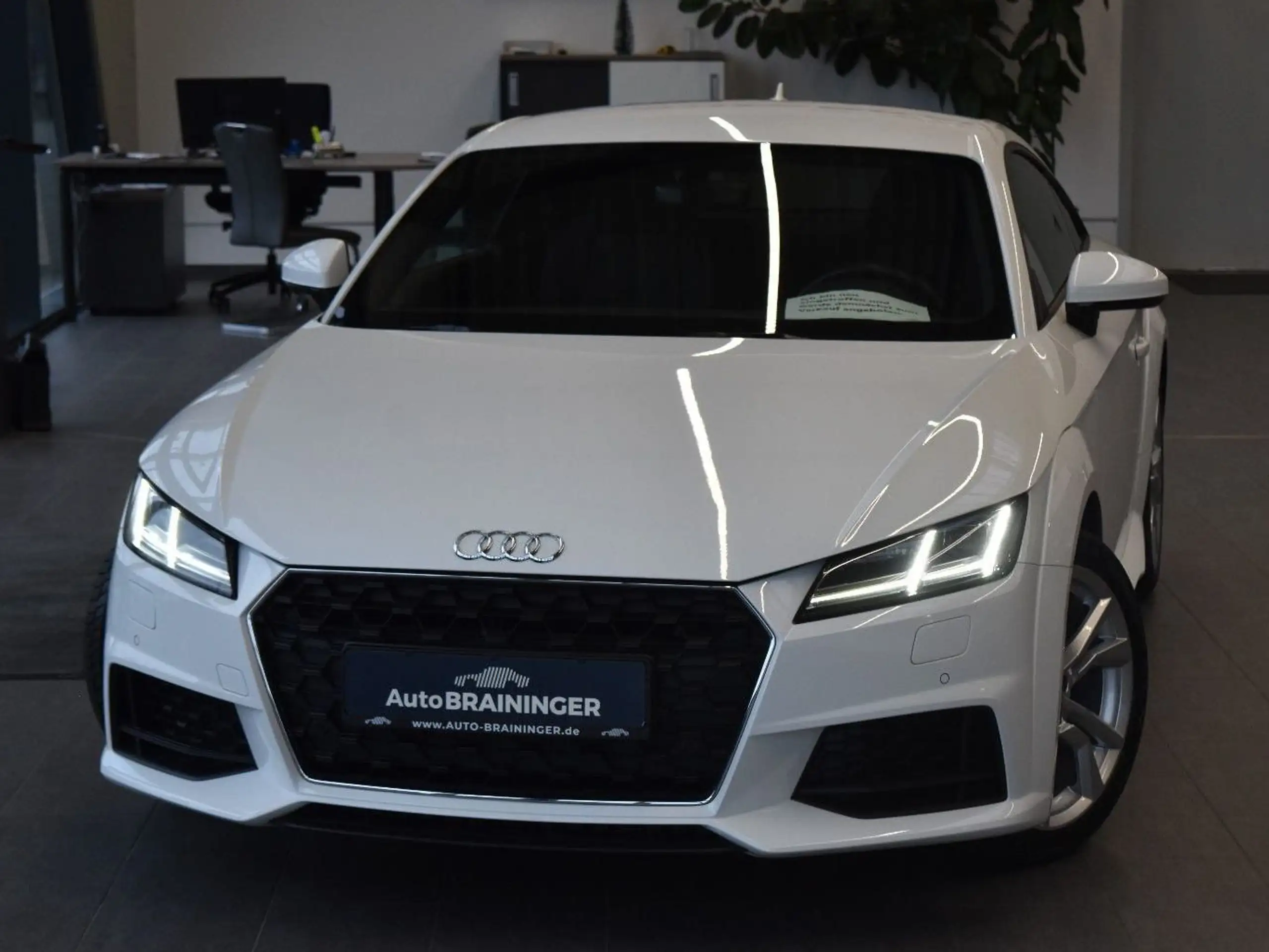 Audi - TT