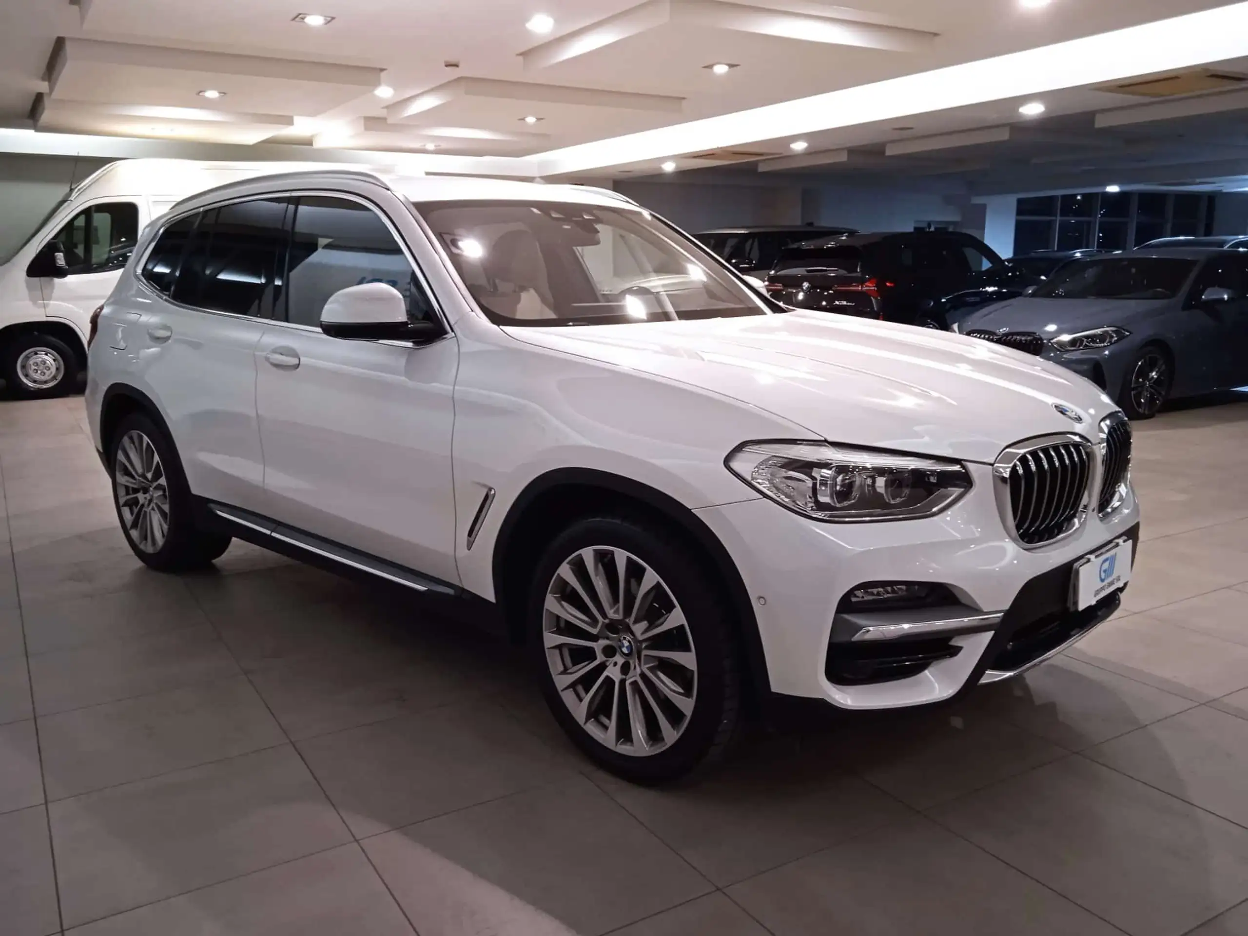 BMW - X3