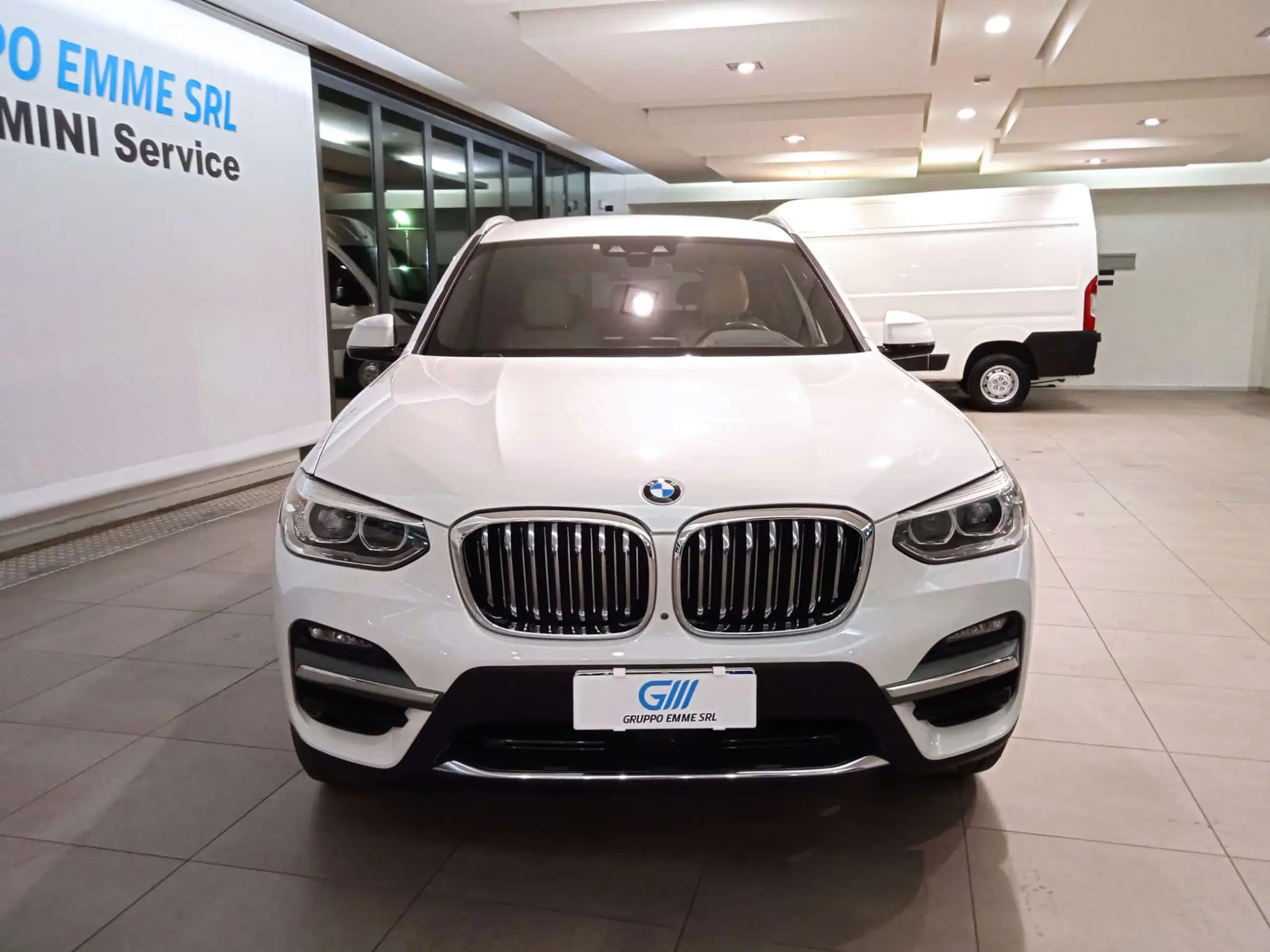 BMW - X3