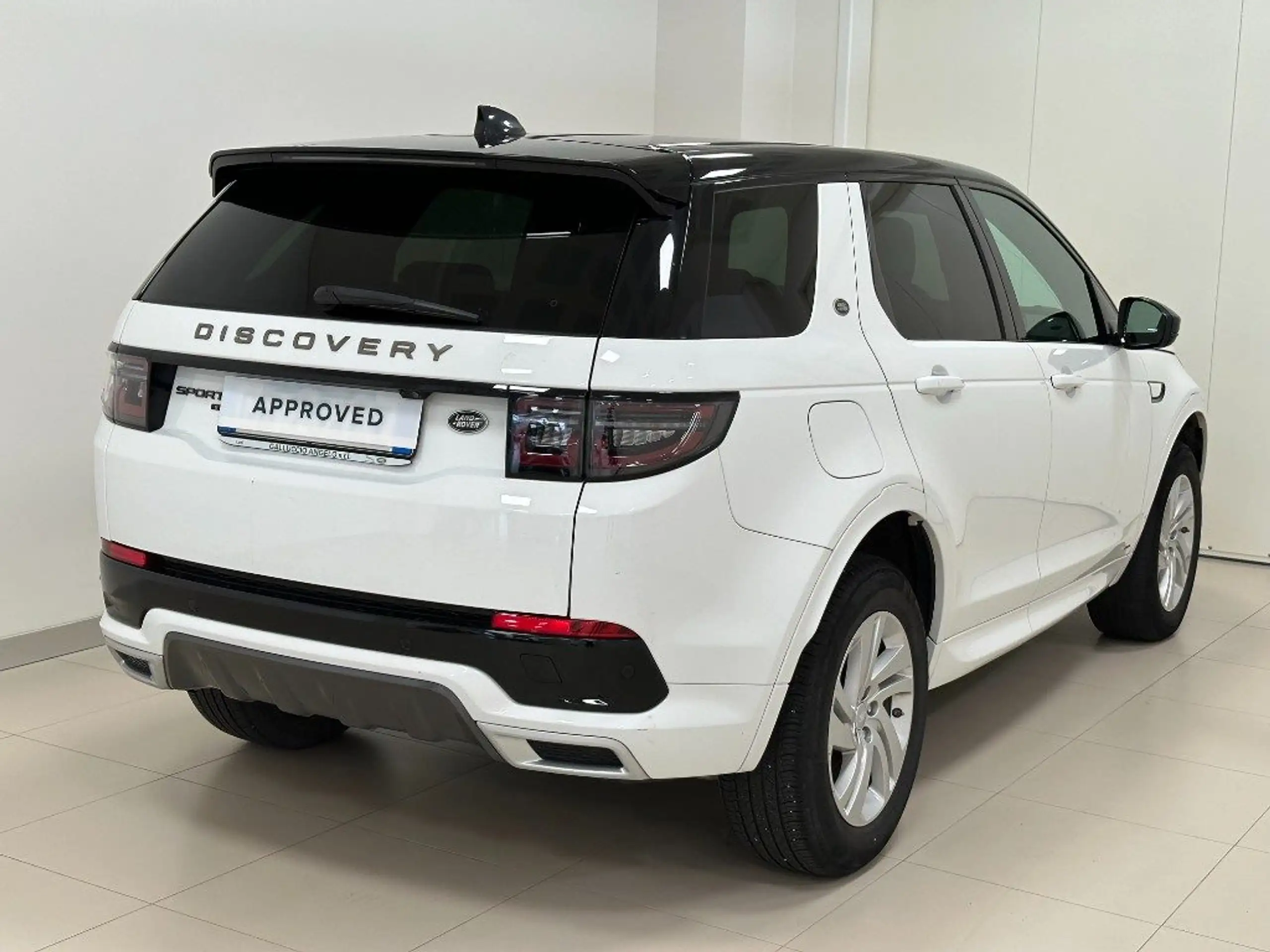 Land Rover - Discovery Sport