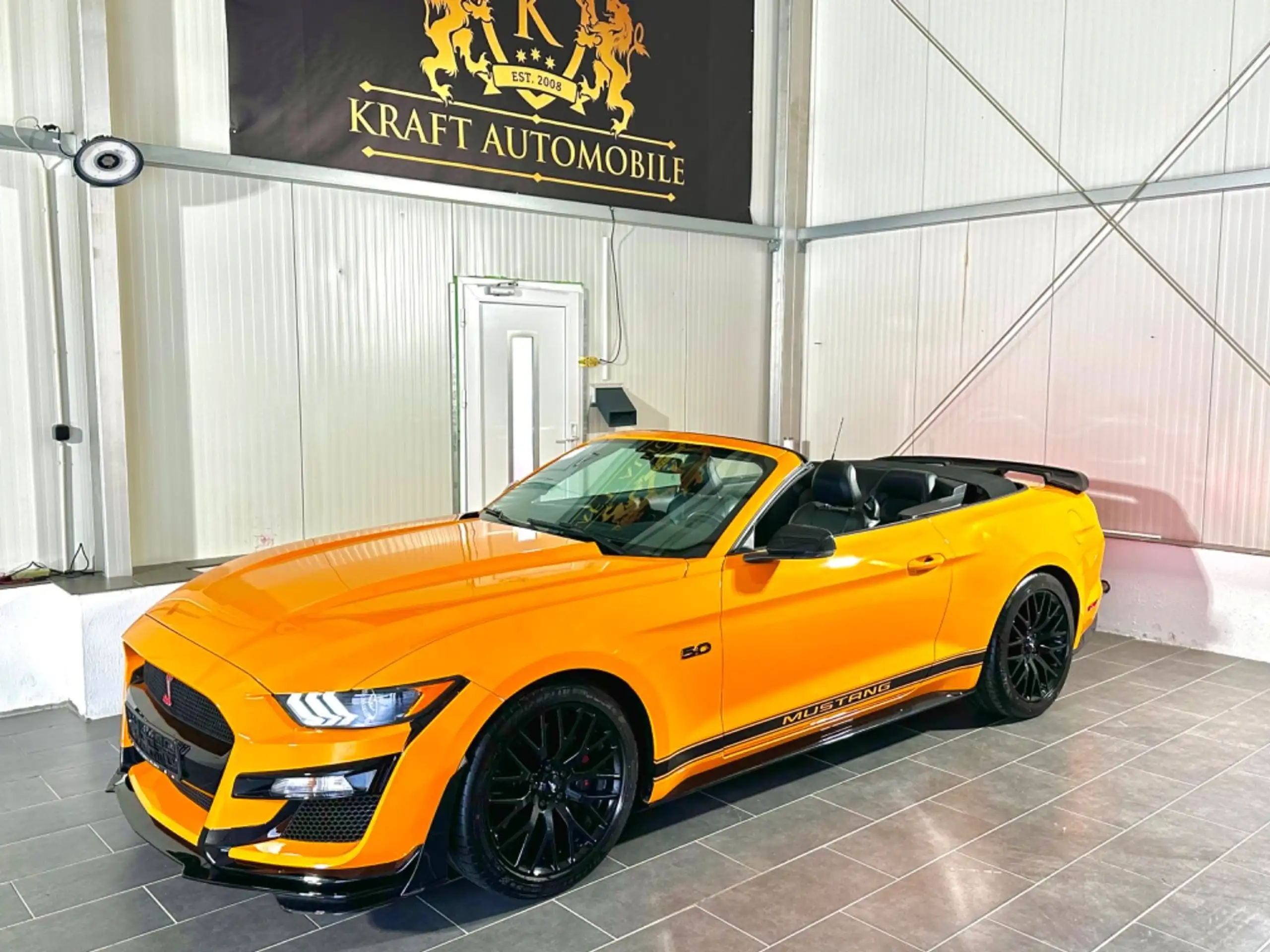 Ford - Mustang