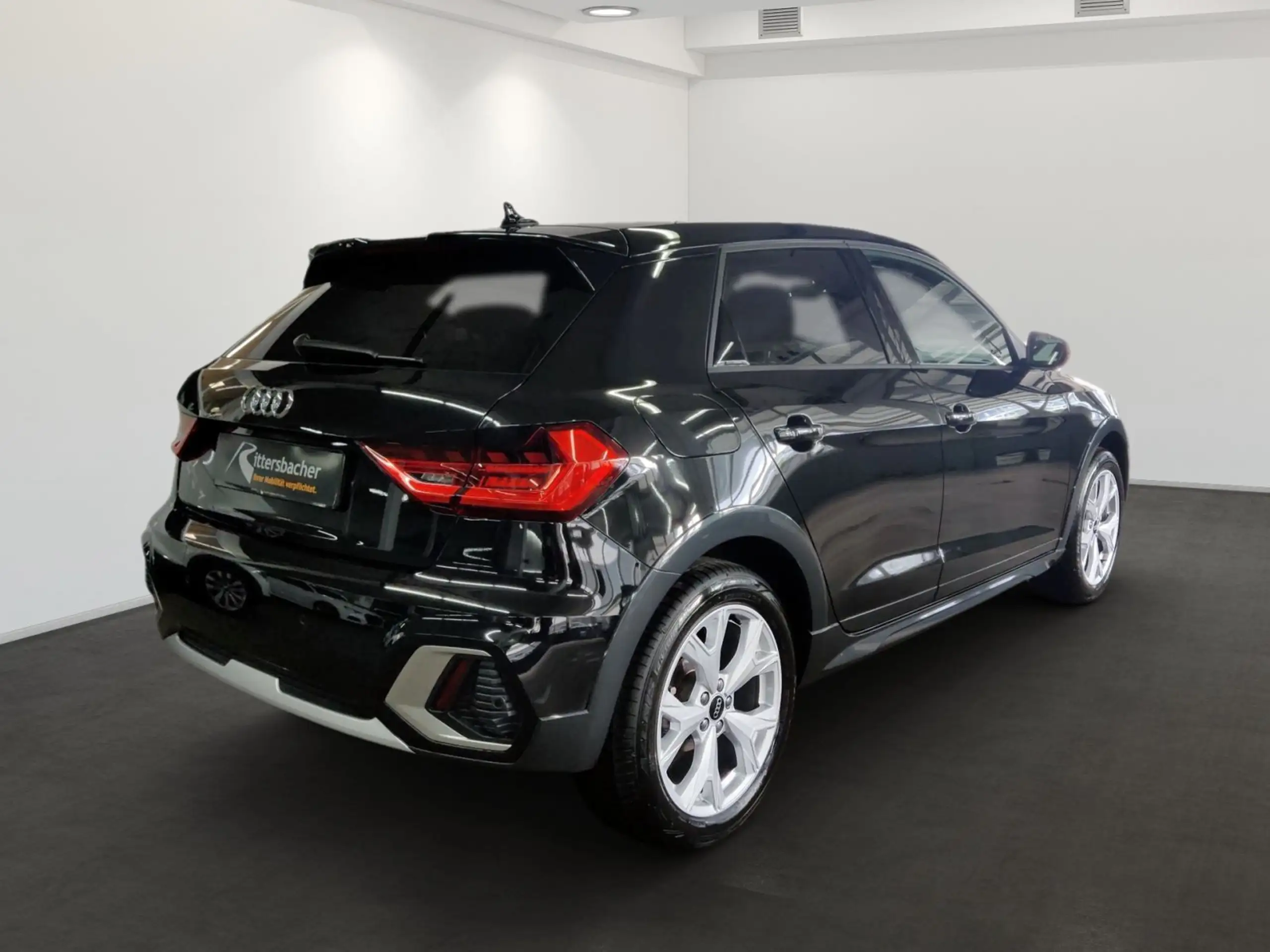 Audi - A1