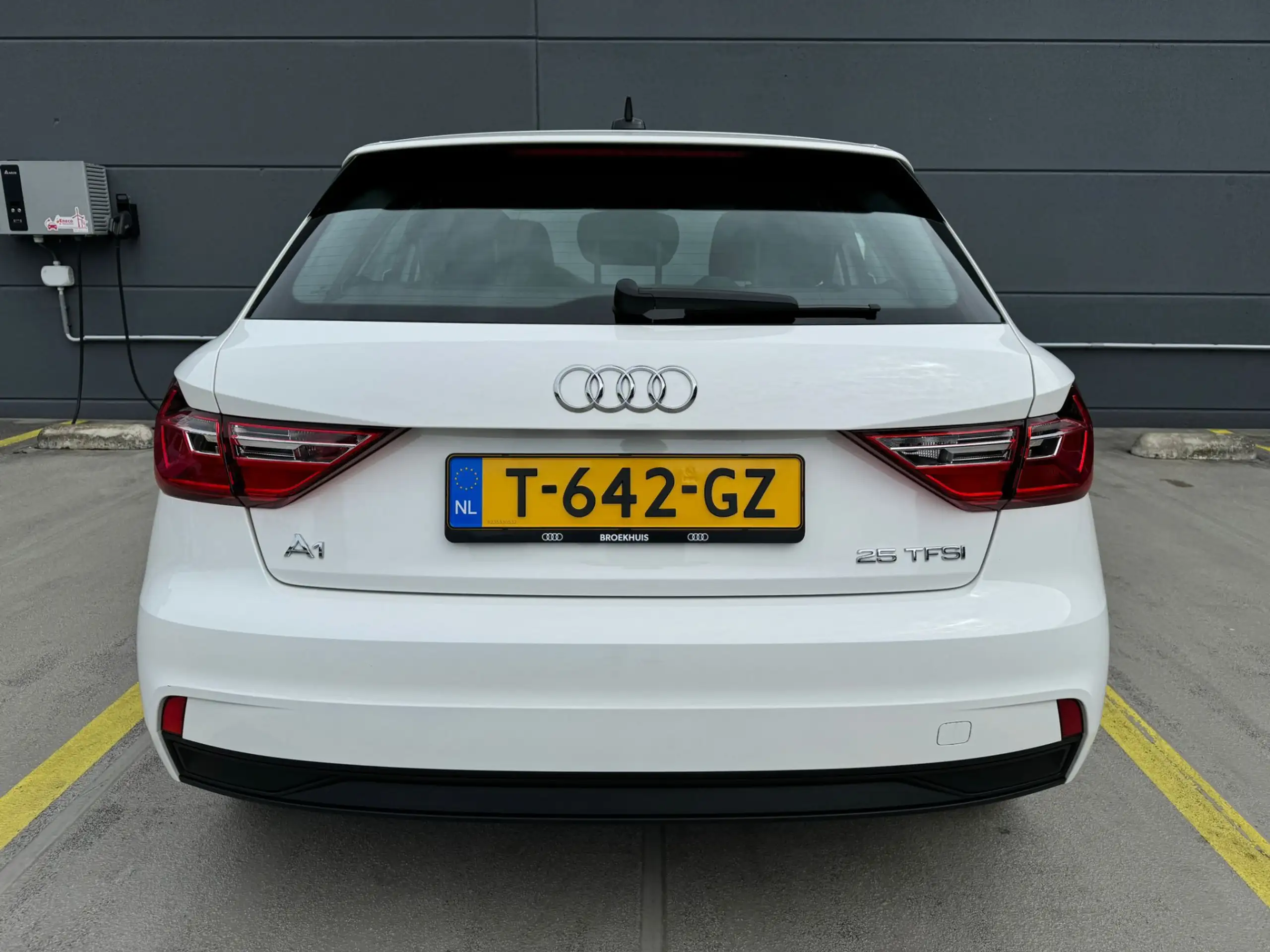 Audi - A1