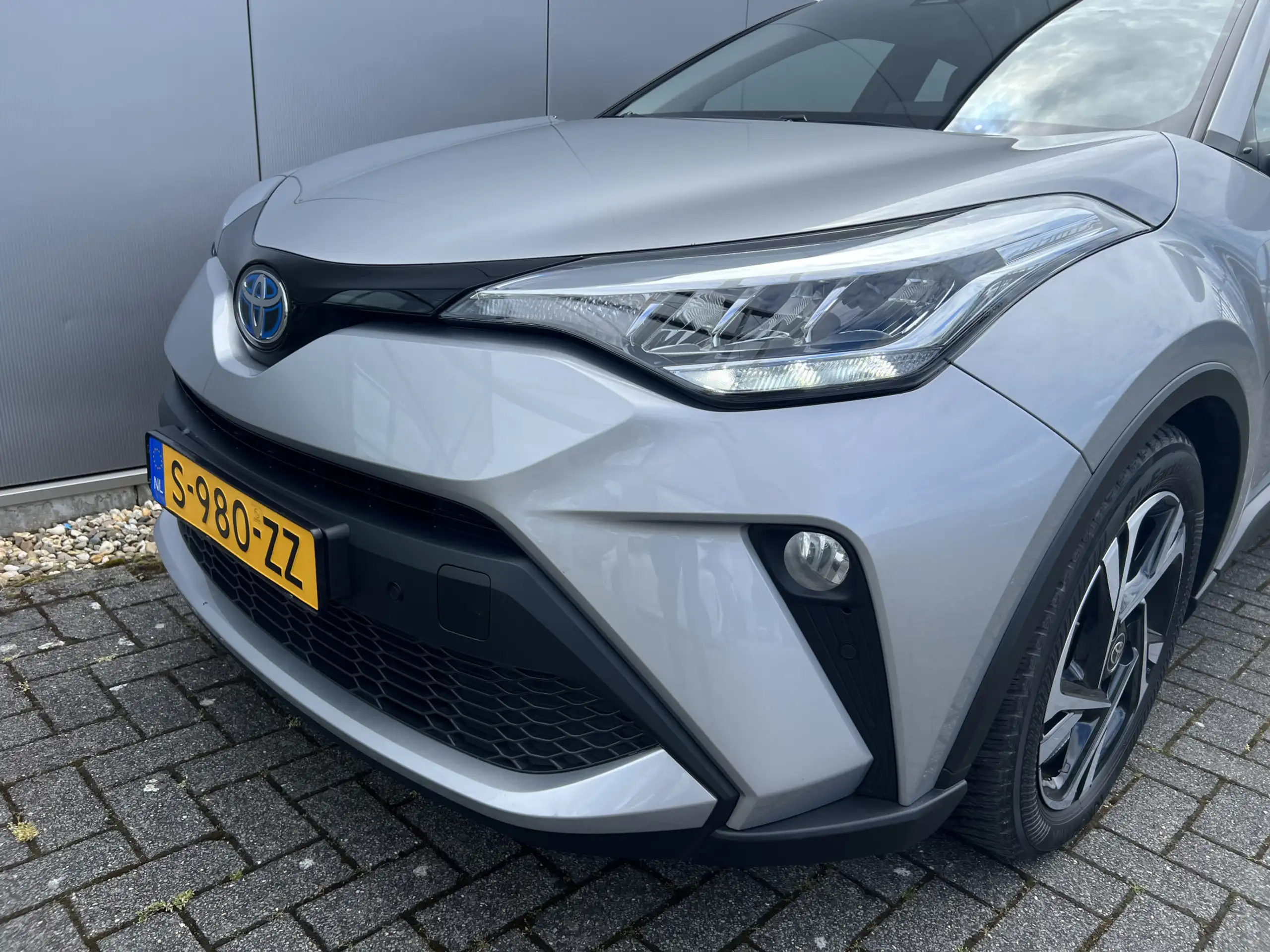 Toyota - C-HR