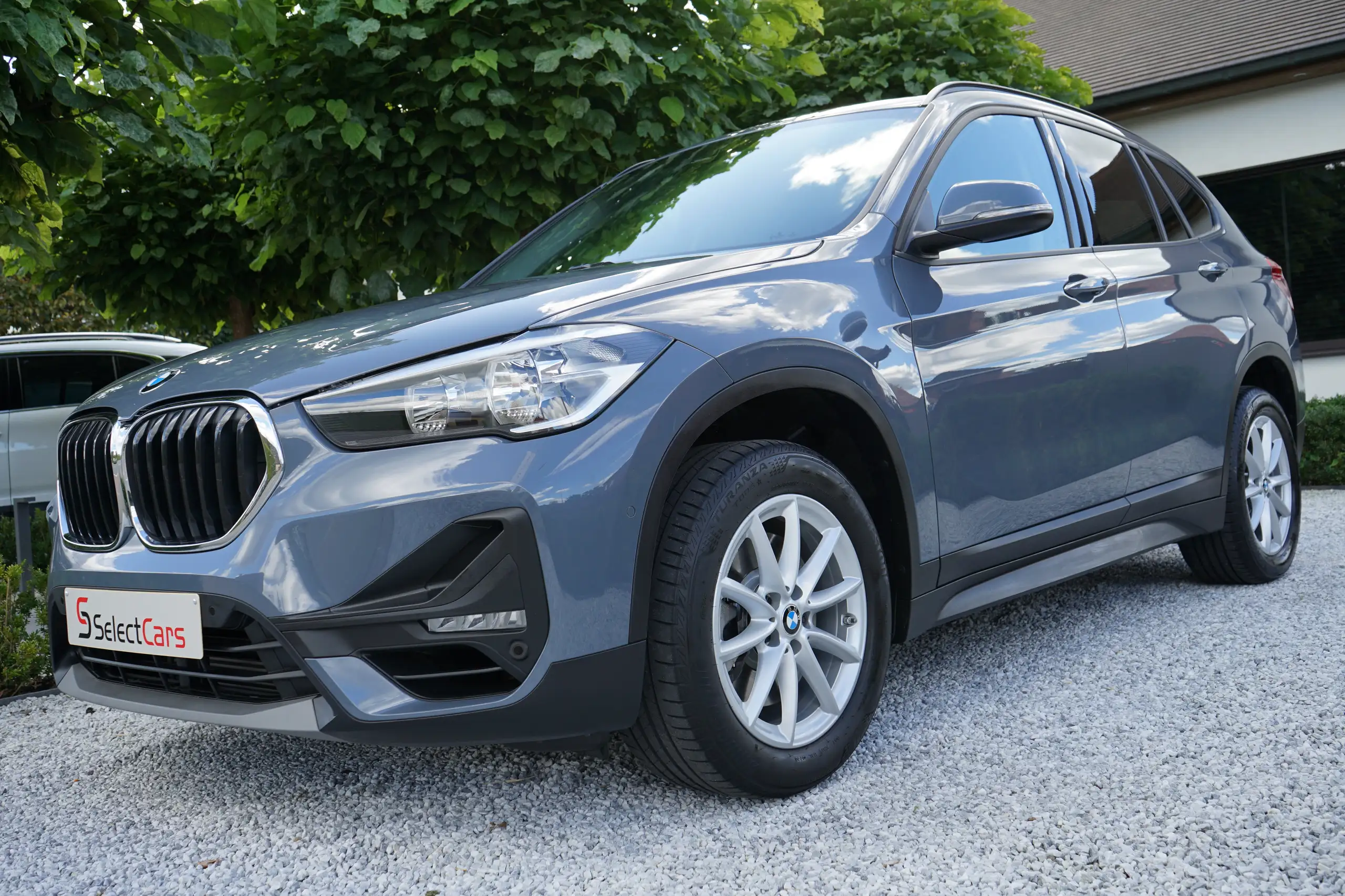 BMW - X1