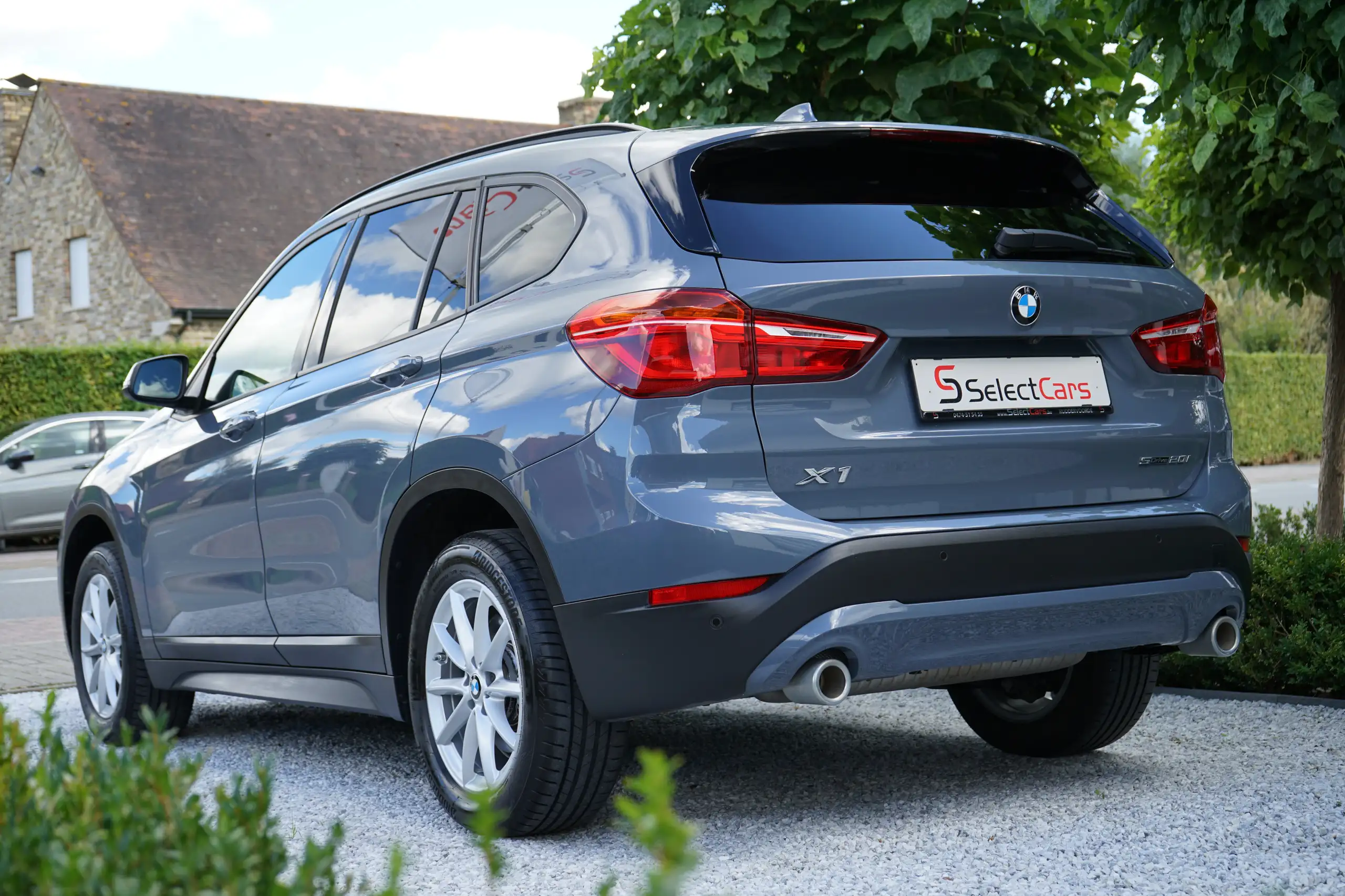 BMW - X1